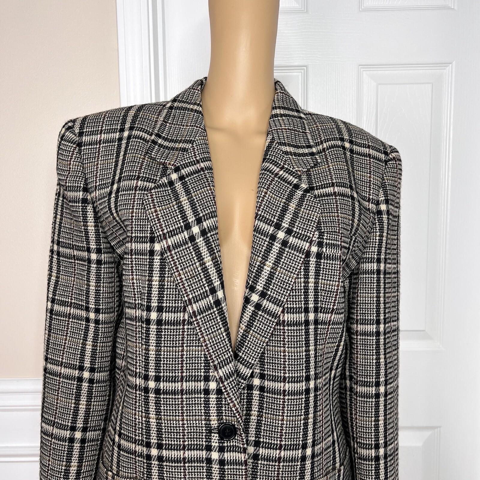 10-2873.jpg Giorgio Armani Vintage Wool Blazer Size 42 Gray Multi Lined Notch Collar