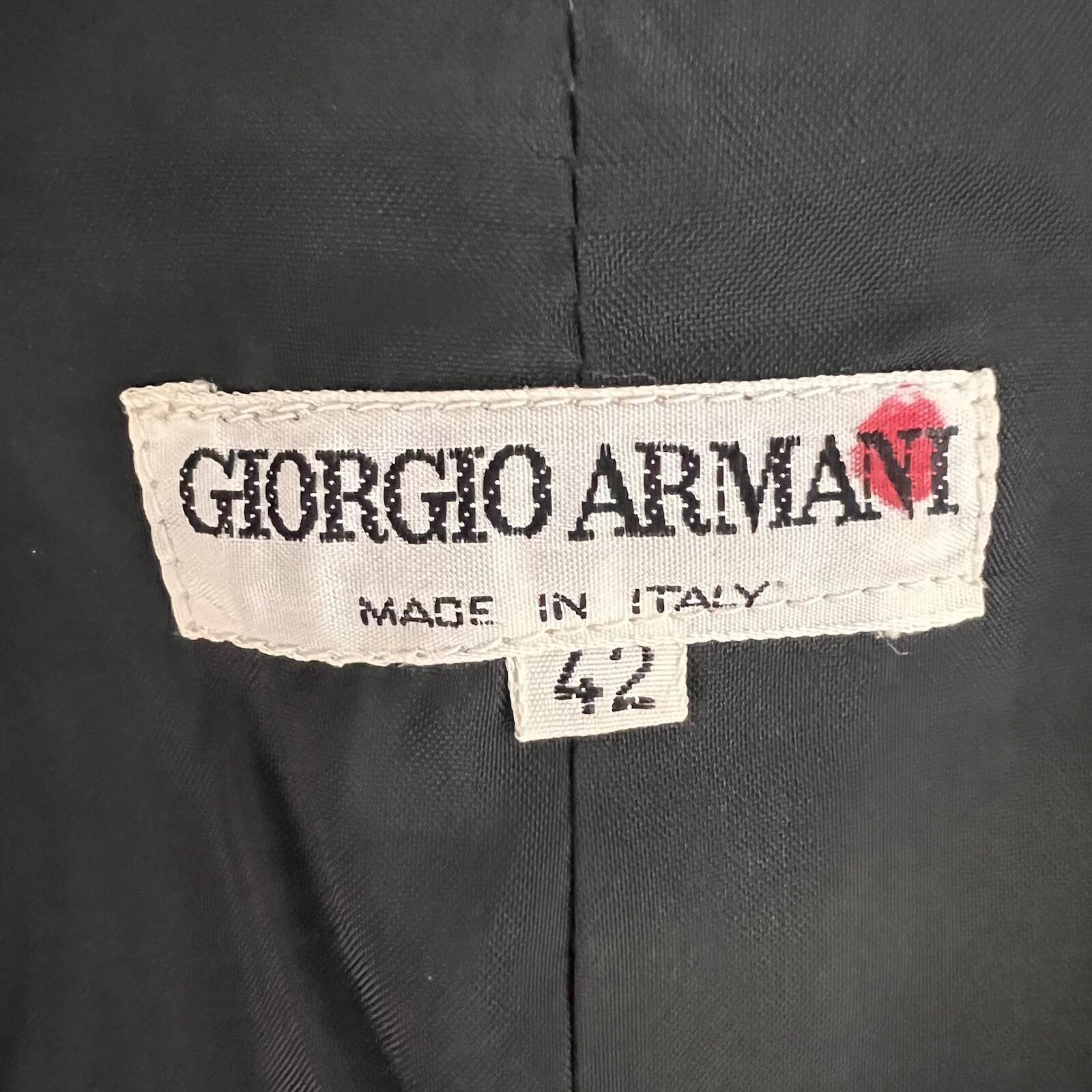 10-2876.jpg Giorgio Armani Vintage Wool Blazer Size 42 Gray Multi Lined Notch Collar