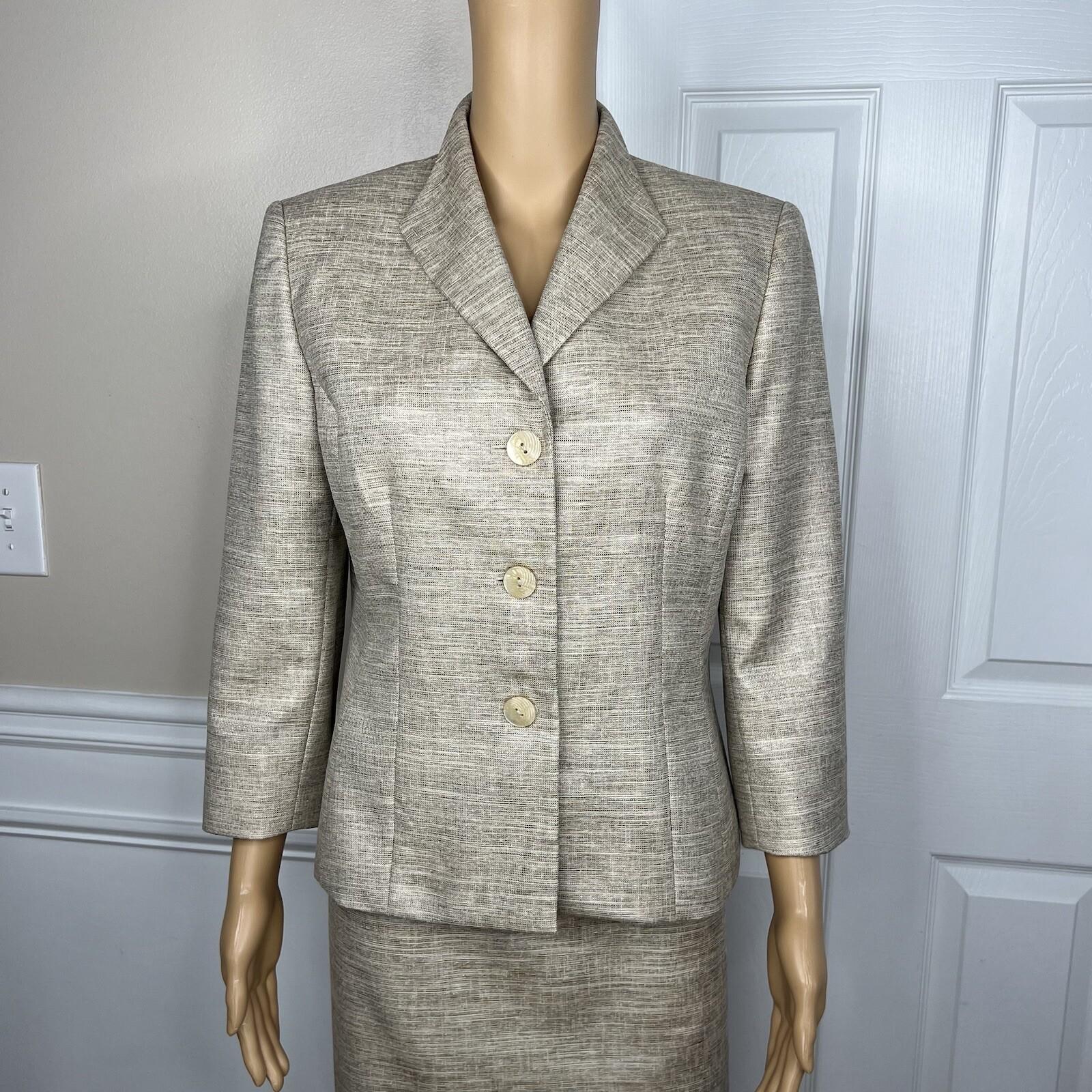 KASPER Metallic Polyester Skirt Suit Size 10P Beige Cocktail Stand Up Collar 2PC