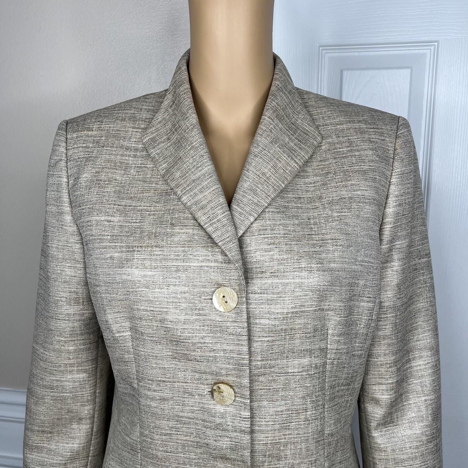 KASPER Metallic Polyester Skirt Suit Size 10P Beige Cocktail Stand Up Collar 2PC