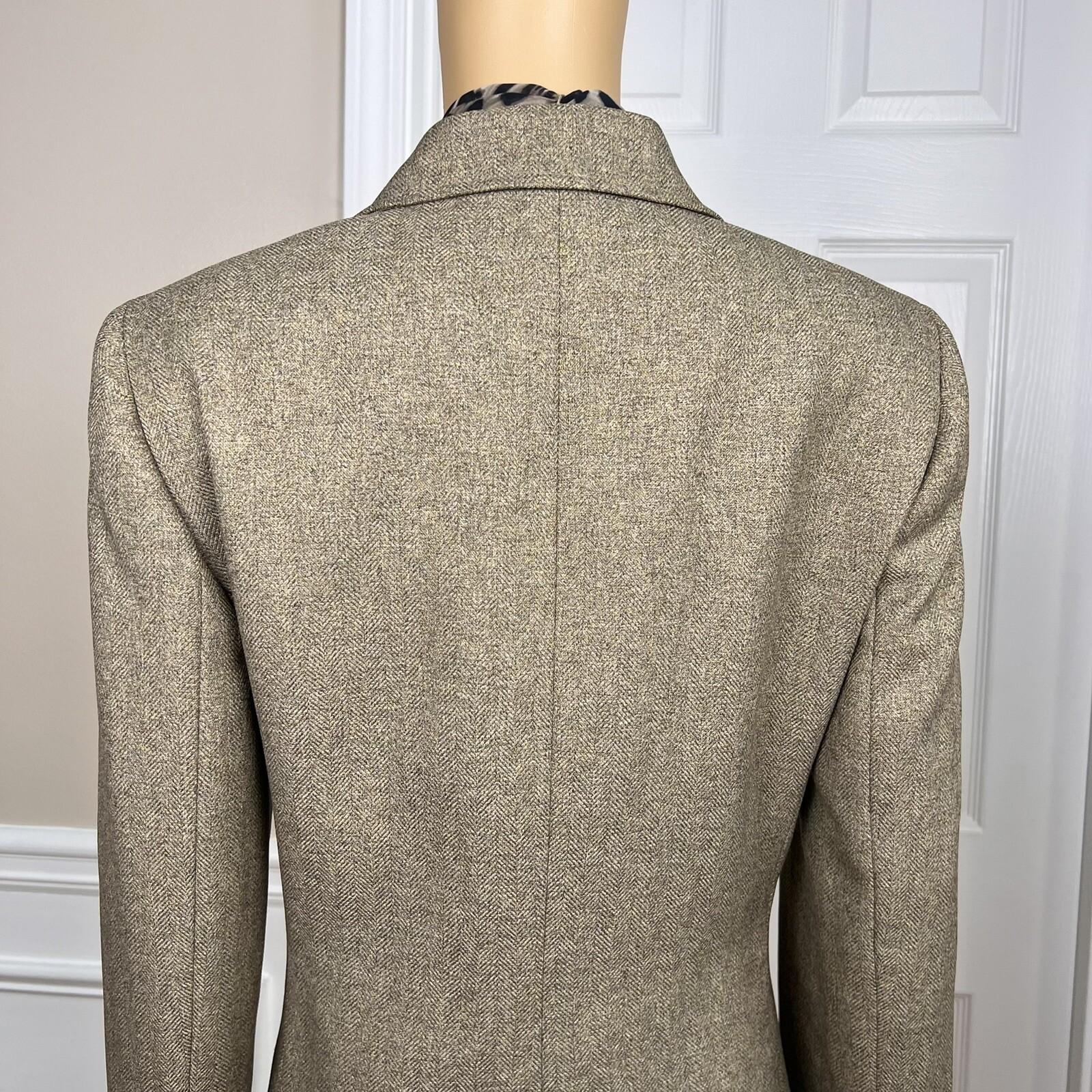 LE SUIT Women 3PC Peanut Polyester Lined Peak Collar Pant Suit Scarf Size 10