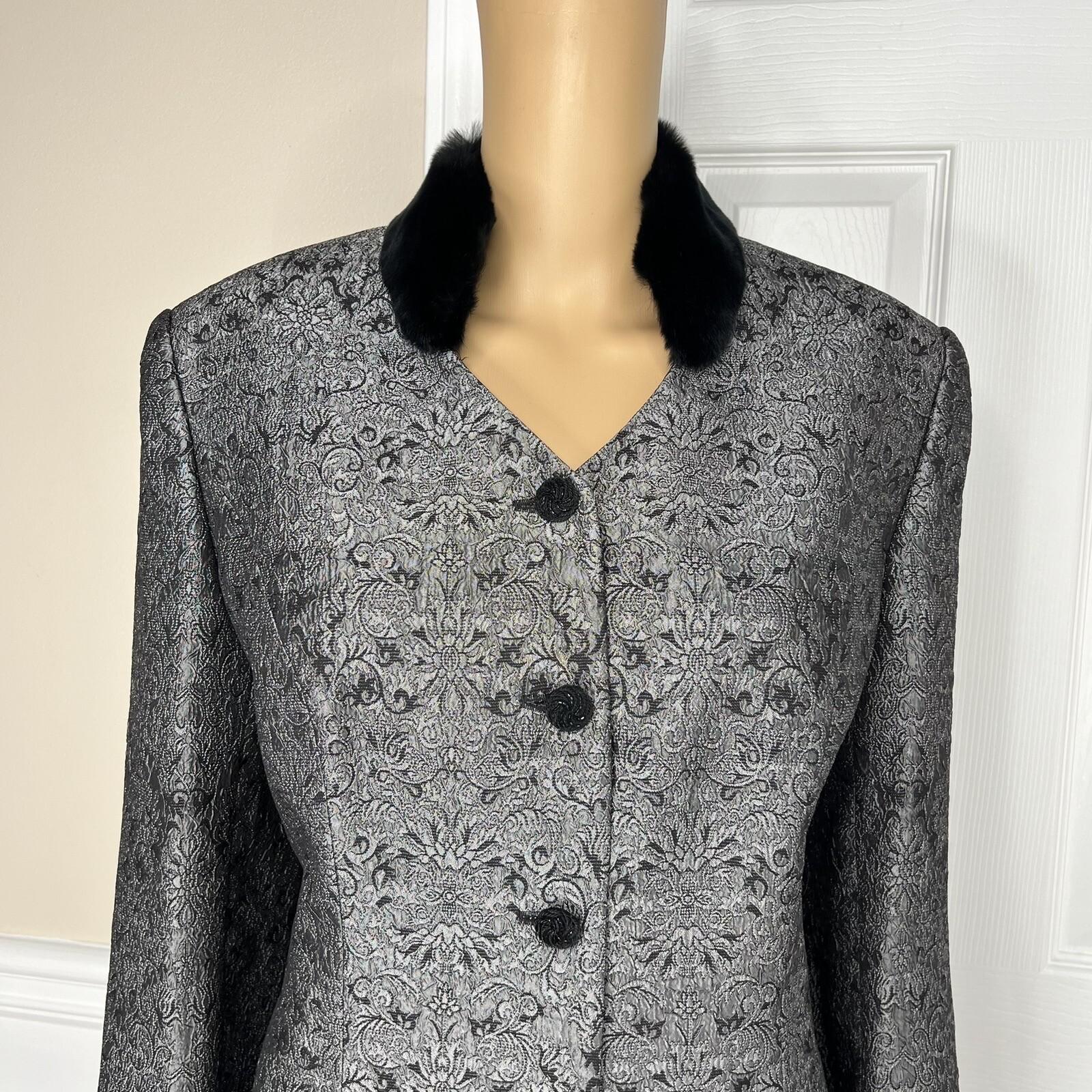 John Meyer Polyester Rayon Skirt Suit 12 Gray Floral Faux Fur Collar 2 Piece