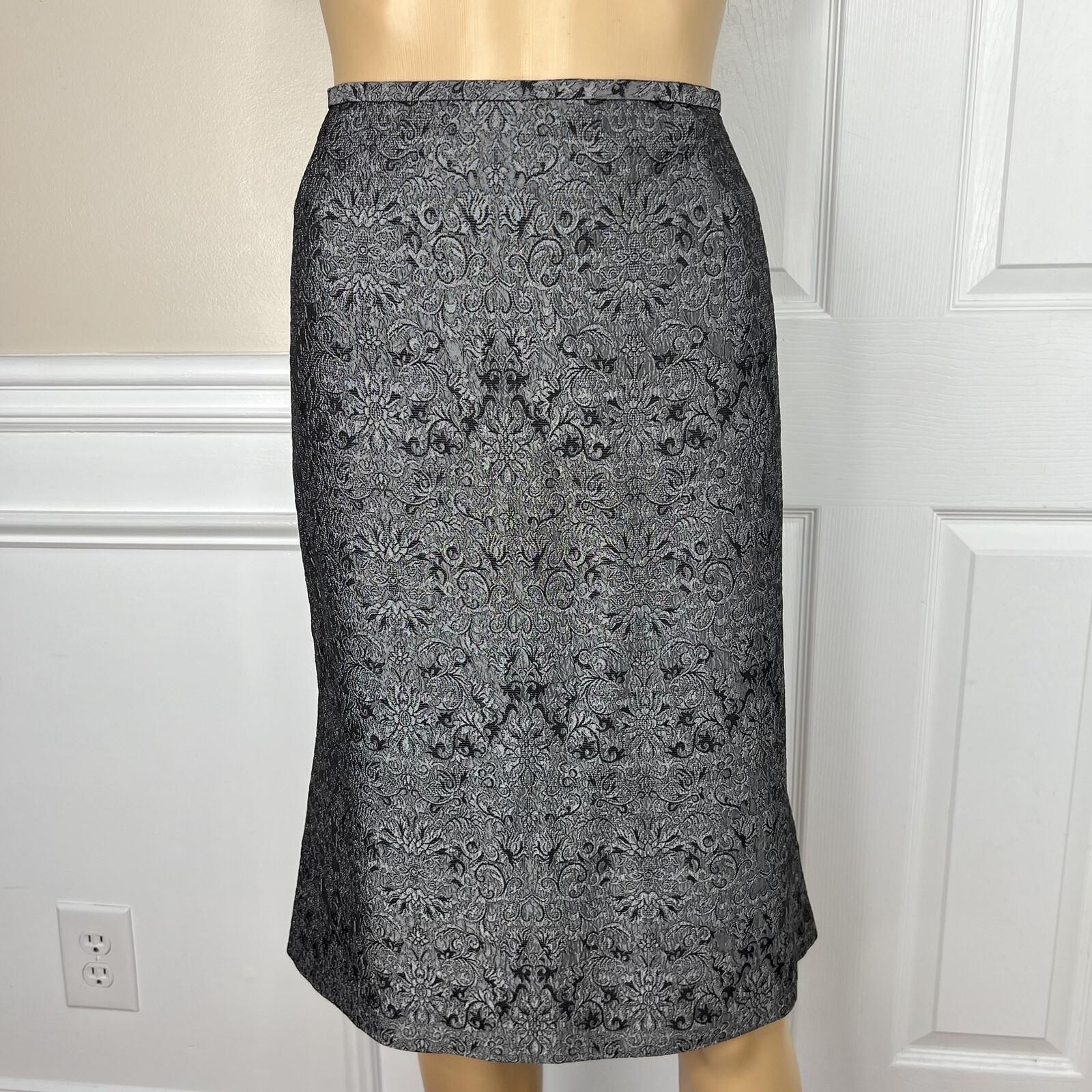 John Meyer Polyester Rayon Skirt Suit 12 Gray Floral Faux Fur Collar 2 Piece