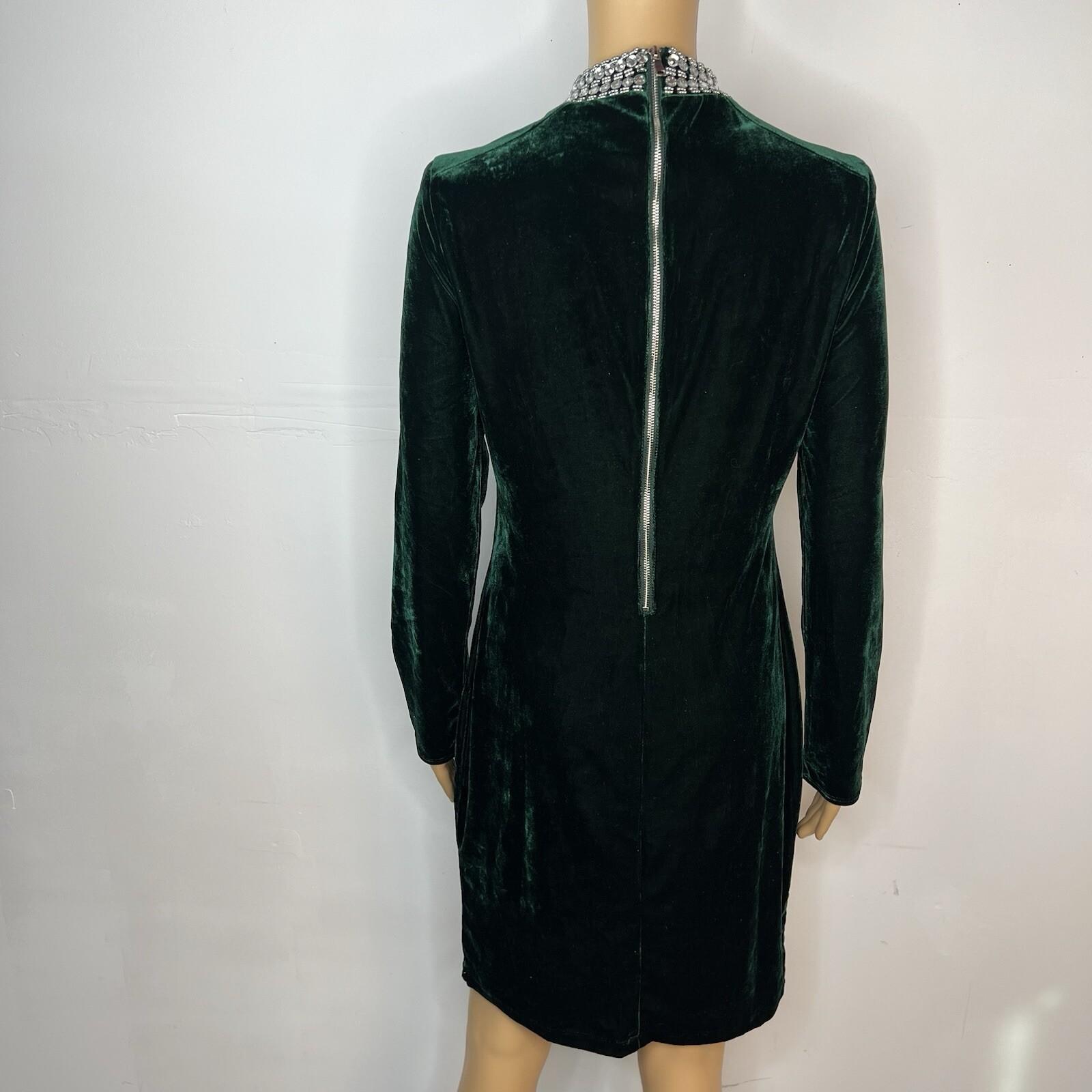 Elie Tahari Velvet Dress M Emeral Green Beaded Bodycon Fashionable Quiet Luxury
