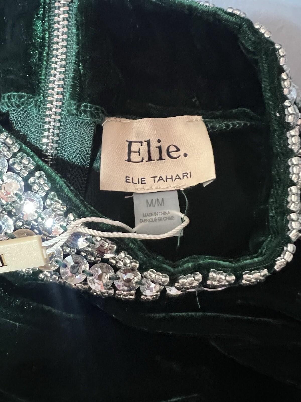 Elie Tahari Velvet Dress M Emeral Green Beaded Bodycon Fashionable Quiet Luxury