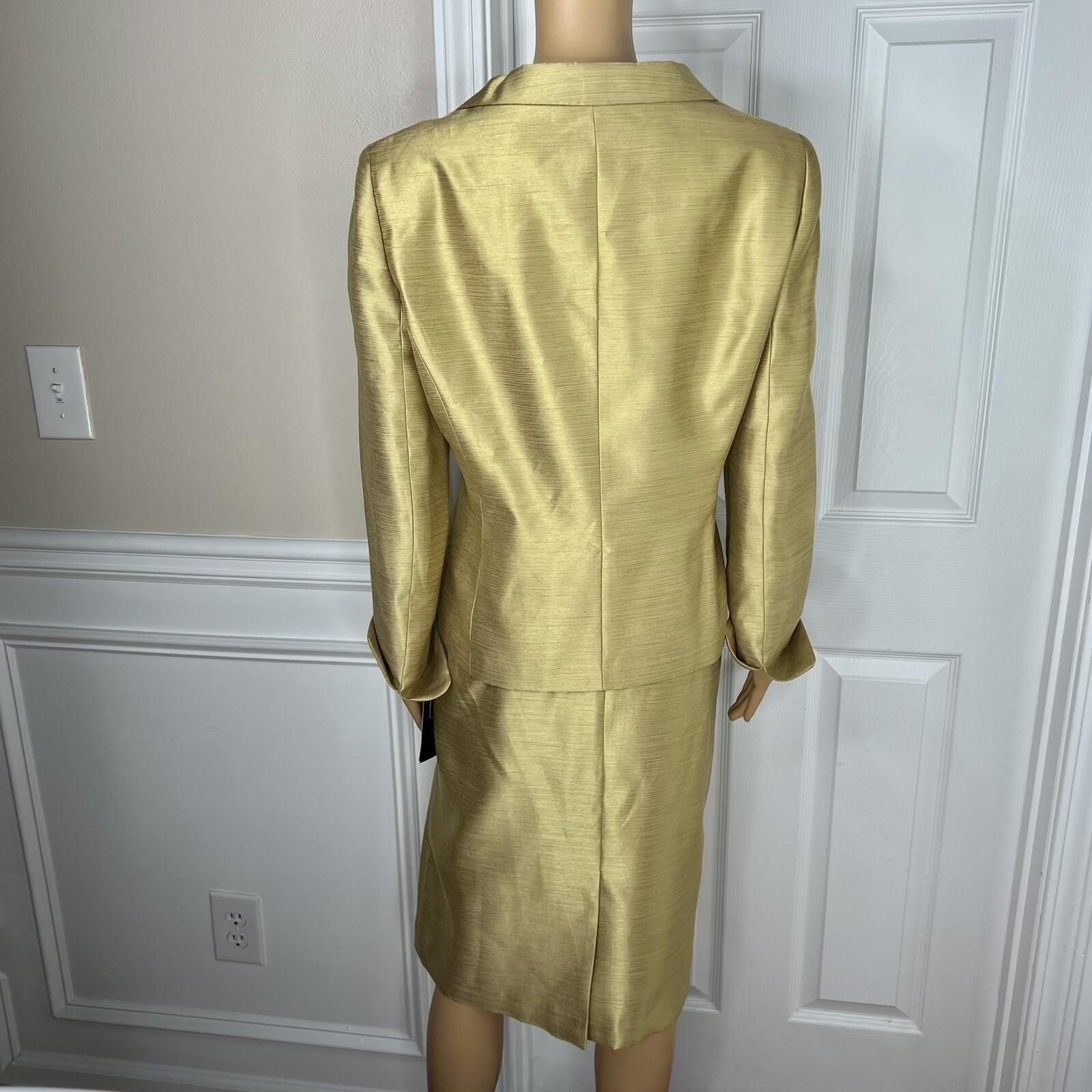 Le Suit Polyester Rayon Skirt Suit Size 14 Mustard Wide Collar 2 Piece Women New