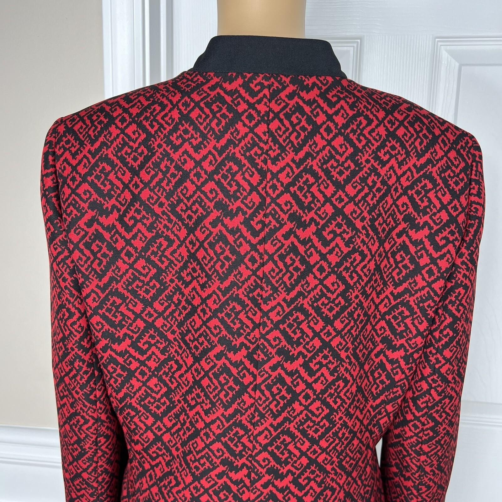 Kasper Polyester Lined Dress Suit Size 12 Black Red Stand Up Collar 2Piece Women