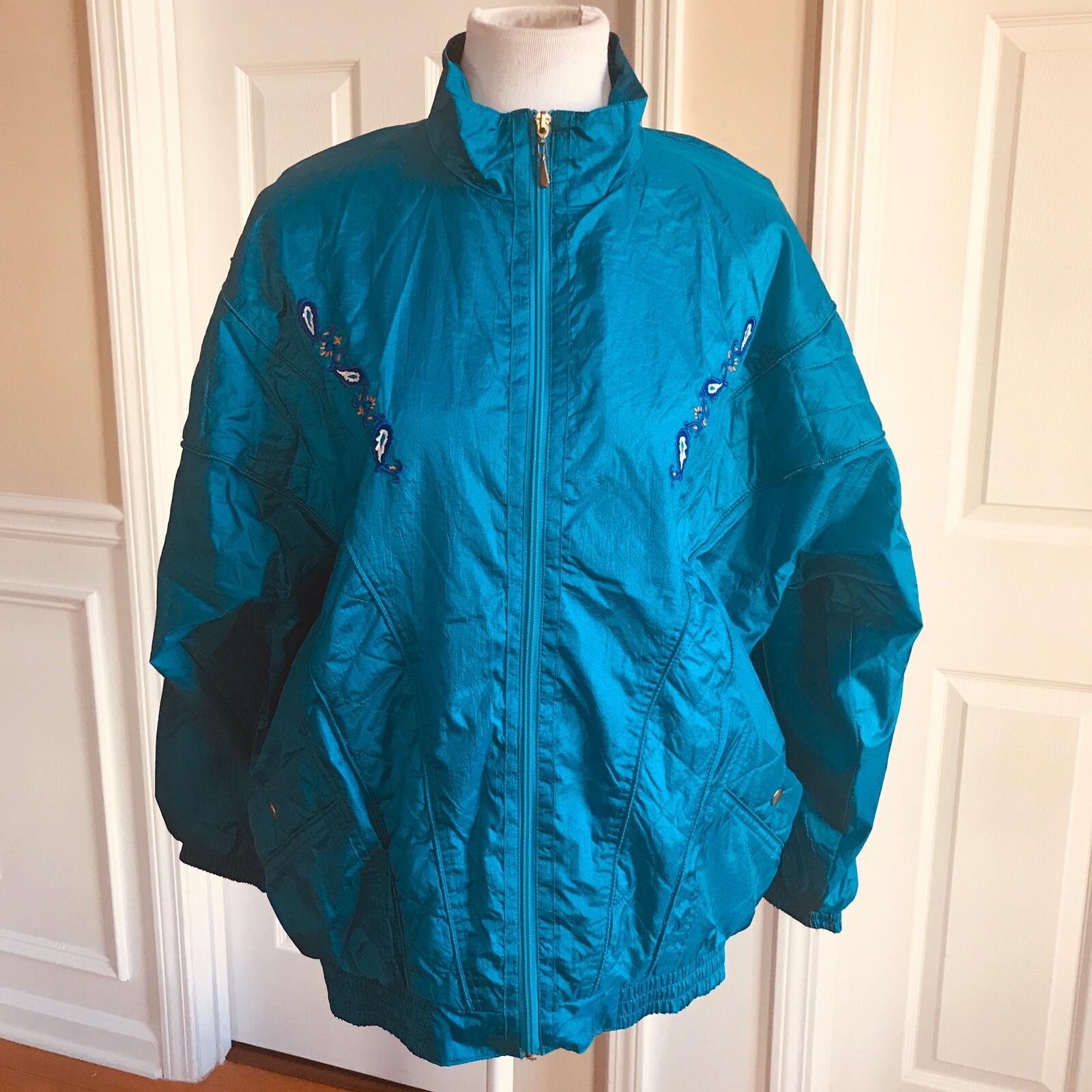 10-307.jpg BOLO SPIRIT Vintage Rare Women Teal Nylon 2PC Track Pant Sweat Suit Size M