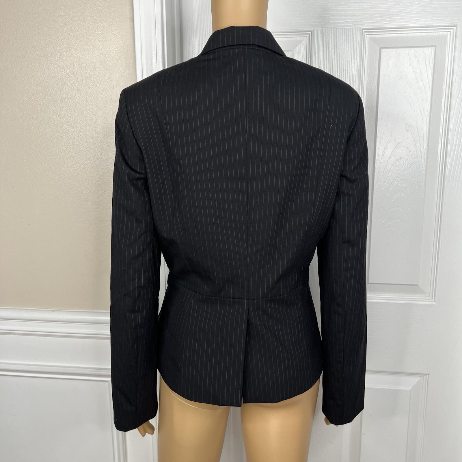 10-3176.jpg Banana Republic Wool Spandex Blazer Size 8 Black Striped Noth Collar Pockets
