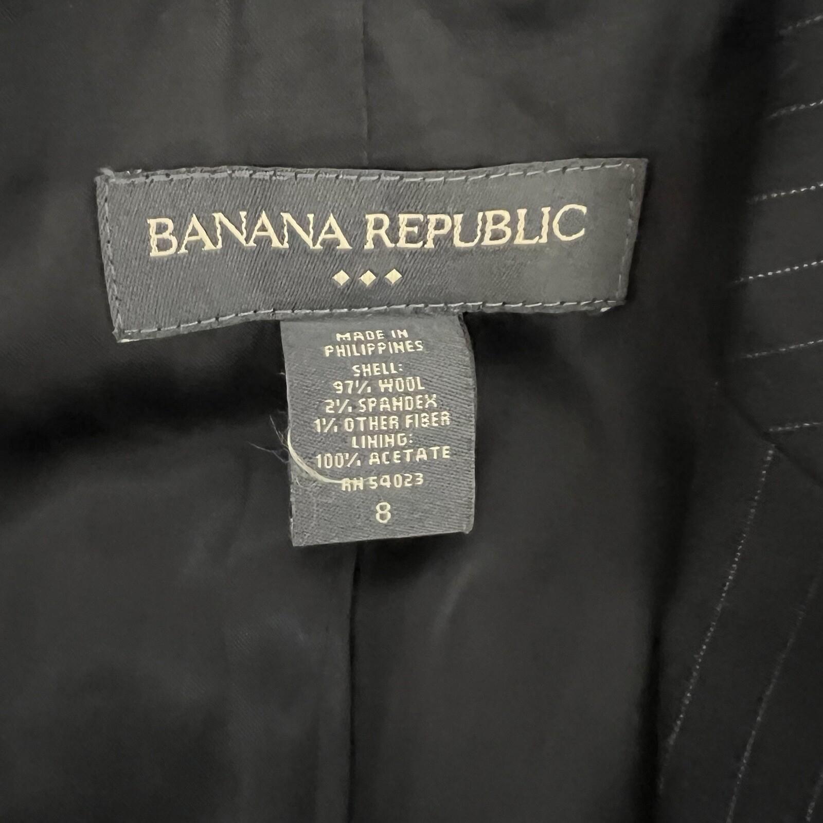 10-3178.jpg Banana Republic Wool Spandex Blazer Size 8 Black Striped Noth Collar Pockets