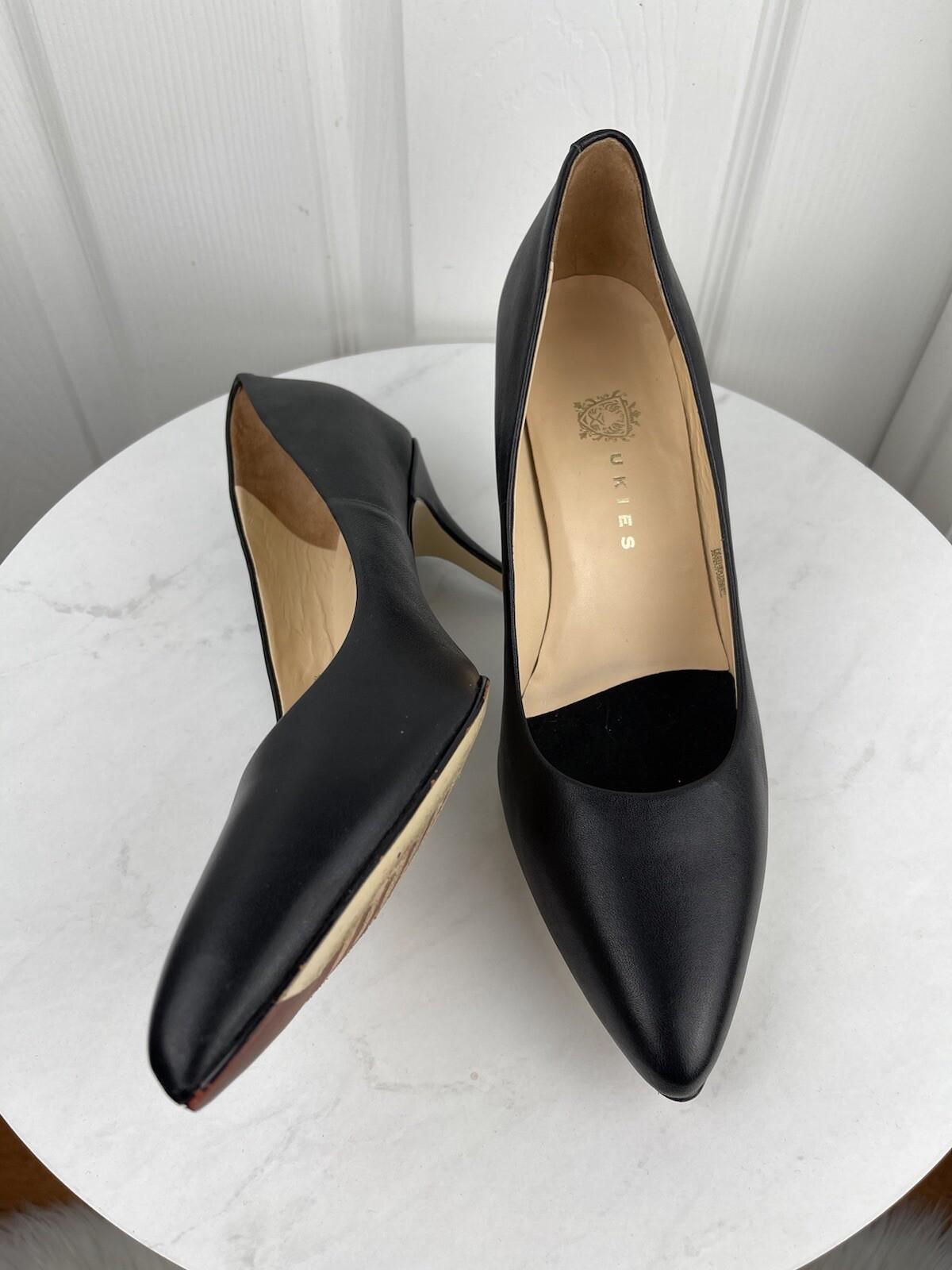 UKIES Nanogel Technology Black Leather Pumps Shoes Size 9.5