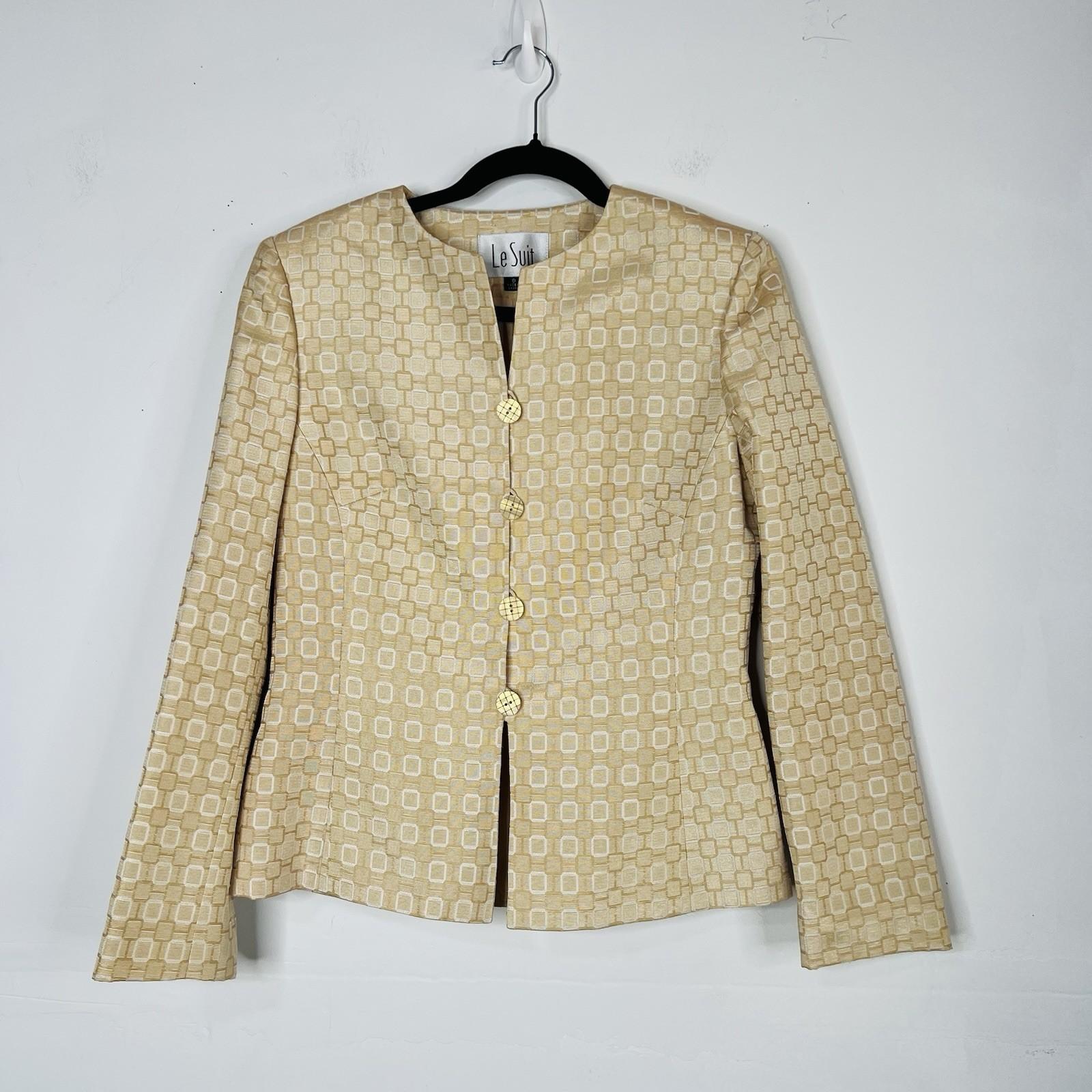 Le Suit Women Polyester Rayon Skirt Suit Size 8 Beige White Business Career 2PC