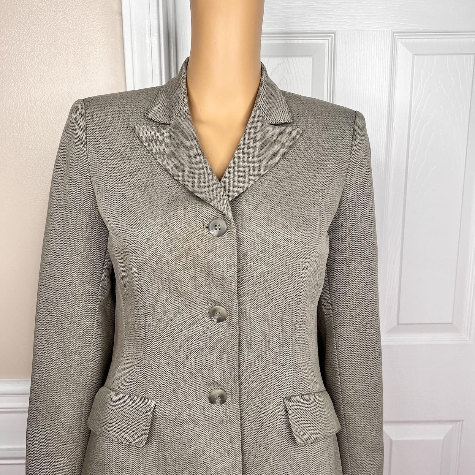 Le Suit Polyester Pant Suit Size 4P Beige Single Breasted Lined 2PC Pockets