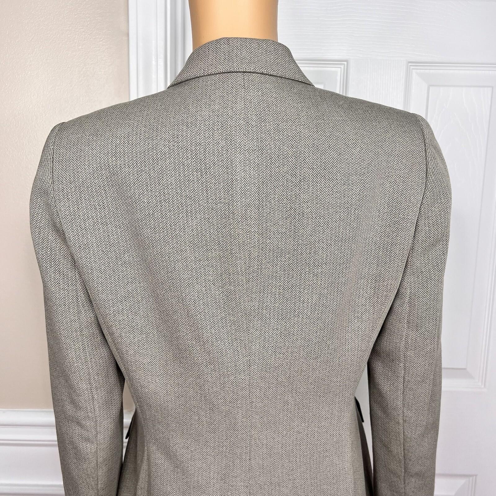 Le Suit Polyester Pant Suit Size 4P Beige Single Breasted Lined 2PC Pockets
