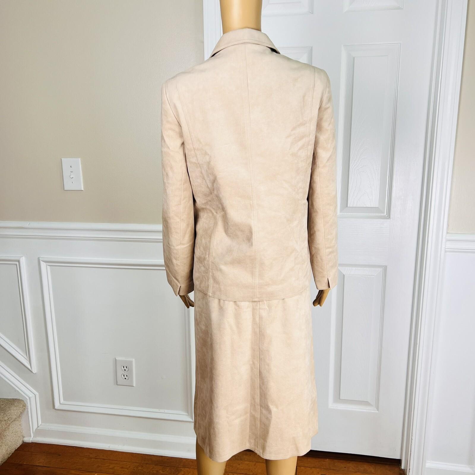 COUNT ROMI Vintage Women 2PC  Ultra Suede Blush  Skirt Suit Size 12