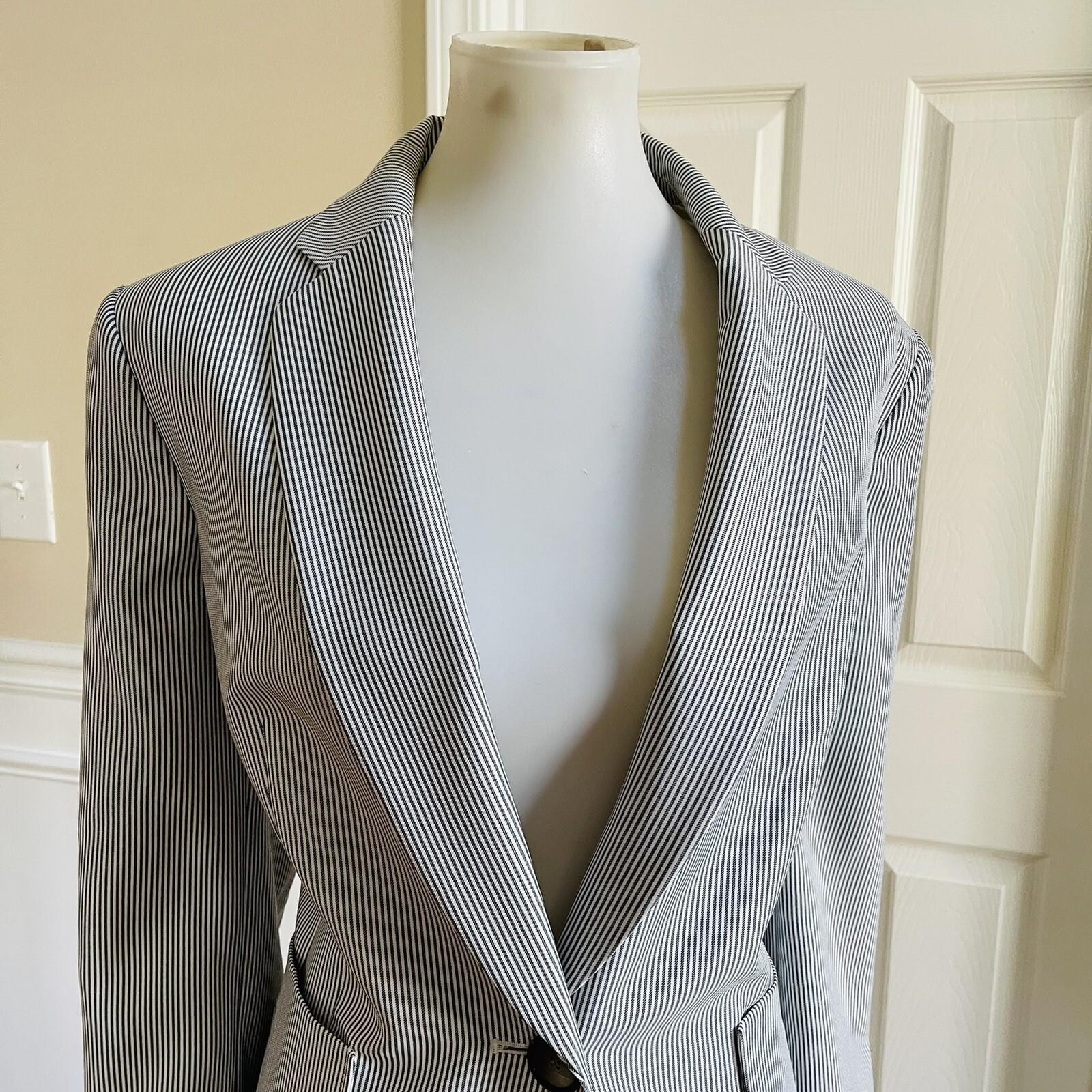 KASPER 2PC Gray White Polyester Mismatched Pant (Size 10) Suit (Size 14)