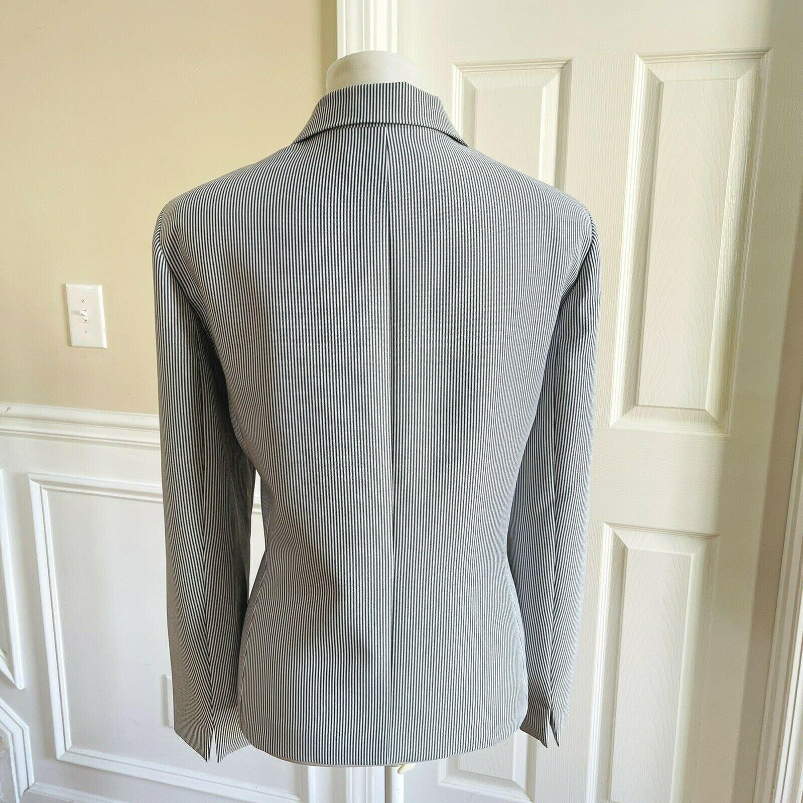 KASPER 2PC Gray White Polyester Mismatched Pant (Size 10) Suit (Size 14)