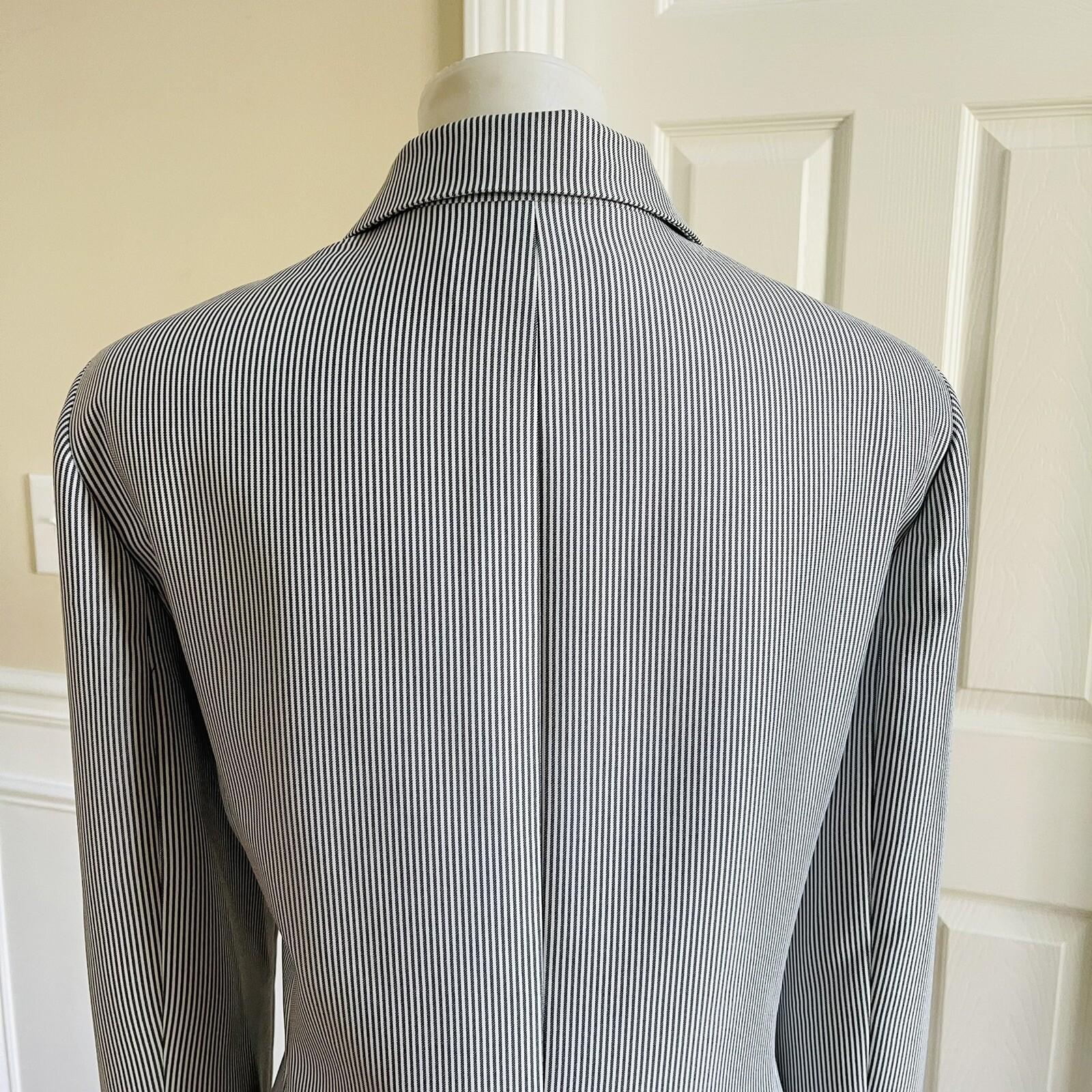 KASPER 2PC Gray White Polyester Mismatched Pant (Size 10) Suit (Size 14)