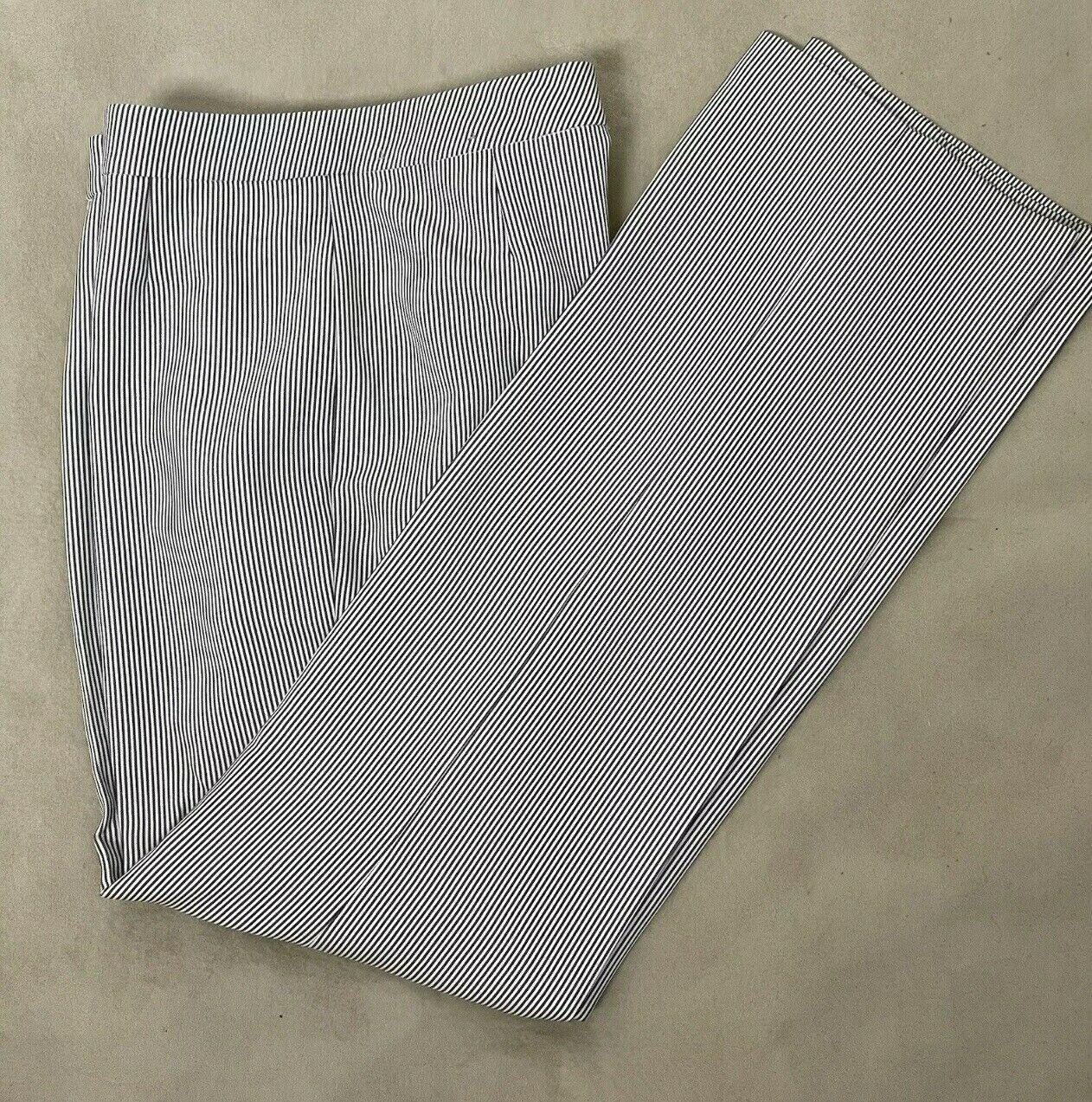 KASPER 2PC Gray White Polyester Mismatched Pant (Size 10) Suit (Size 14)