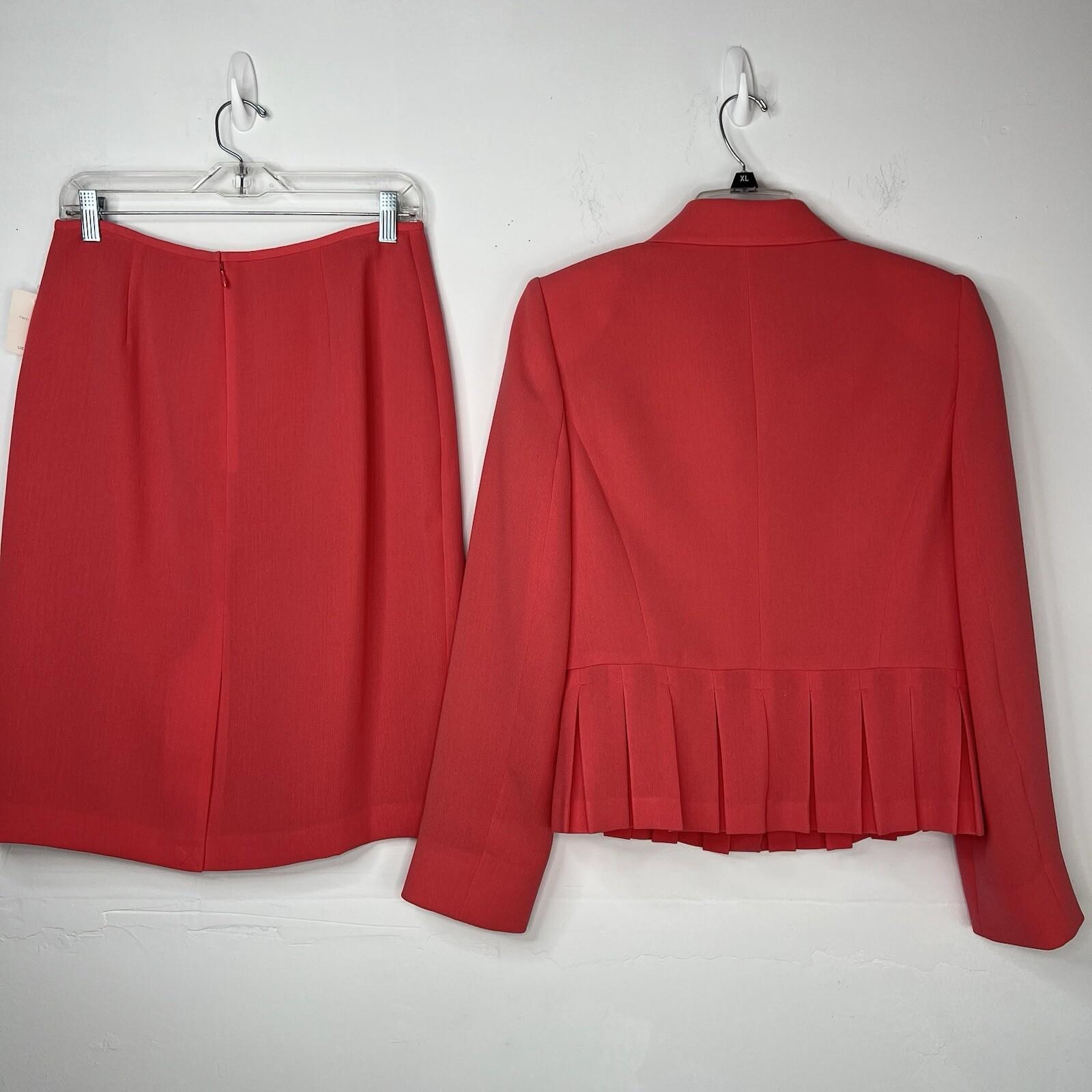 Liz Claiborne Polyester Spandex Skirt Suit 8 Madarin Pleated Cocktail 2PC New