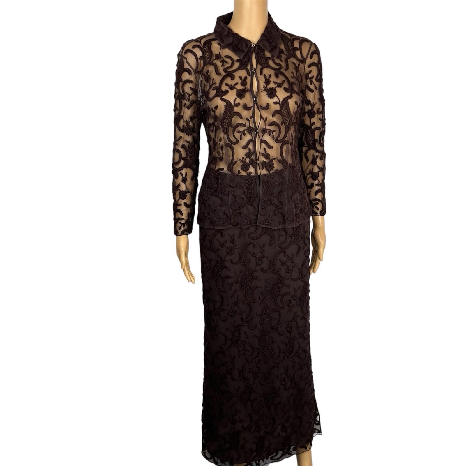 Tahari Lace Tunic Skirt 2 Blouse S Beaded Crocheted Feminin Quiet Luxury 2PC New