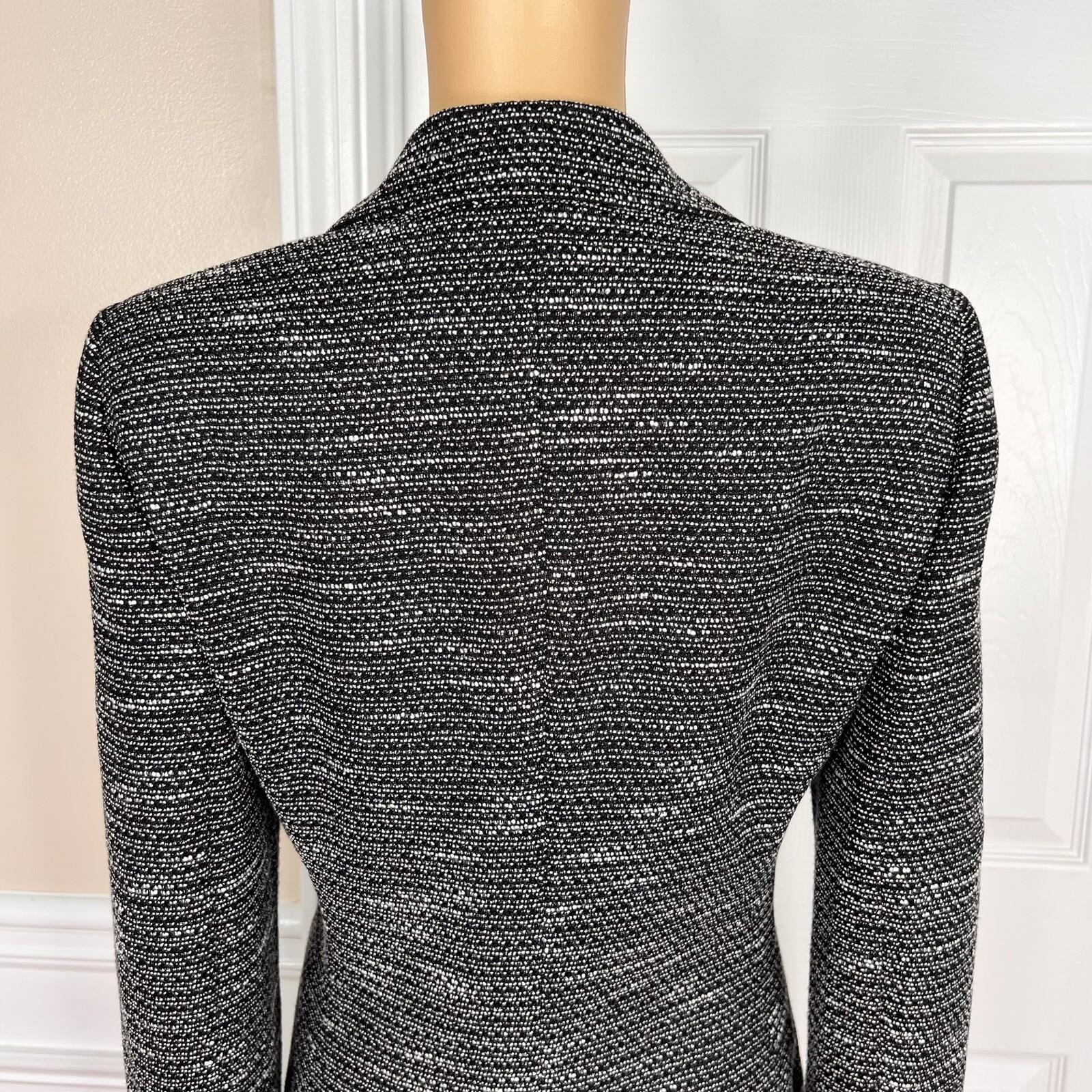10-3794.jpg Evan Picone Polyester Rayon Skirt Suit Size 8 Black White Lined Faux pockets 2PC