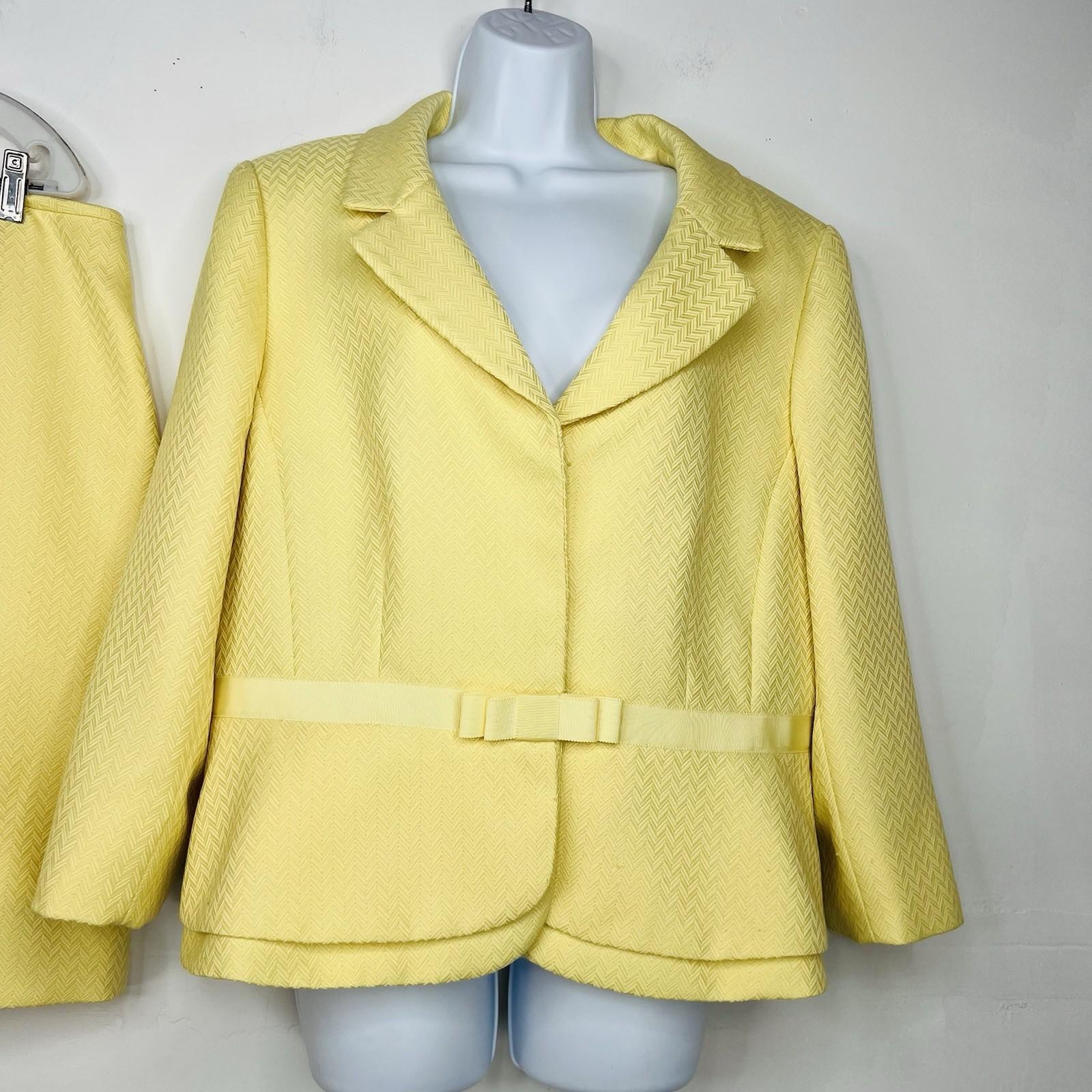 Tahari ASL Polyester Rayon Stretch Skirt Suit 18 Yellow Notch Collar Tiered