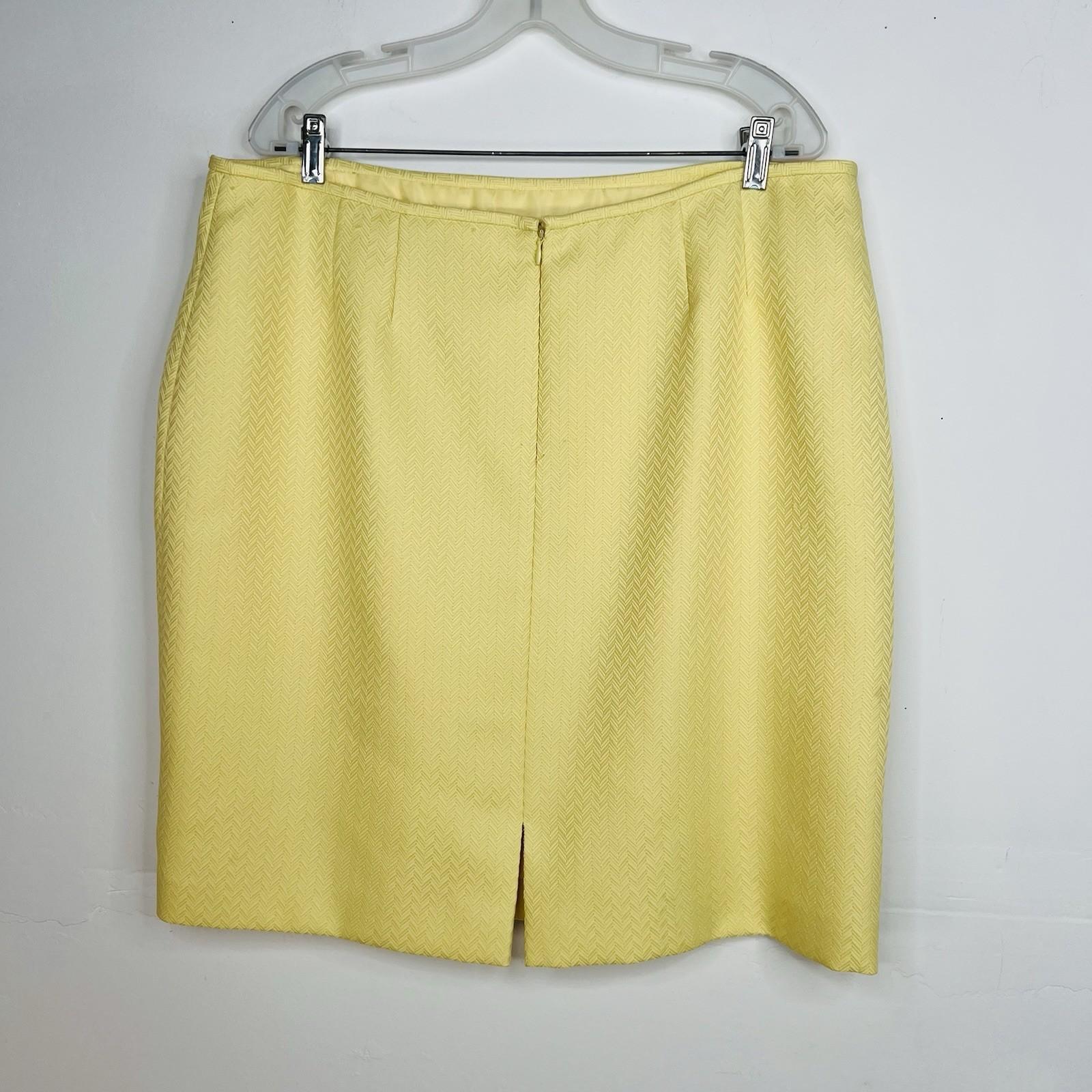 Tahari ASL Polyester Rayon Stretch Skirt Suit 18 Yellow Notch Collar Tiered
