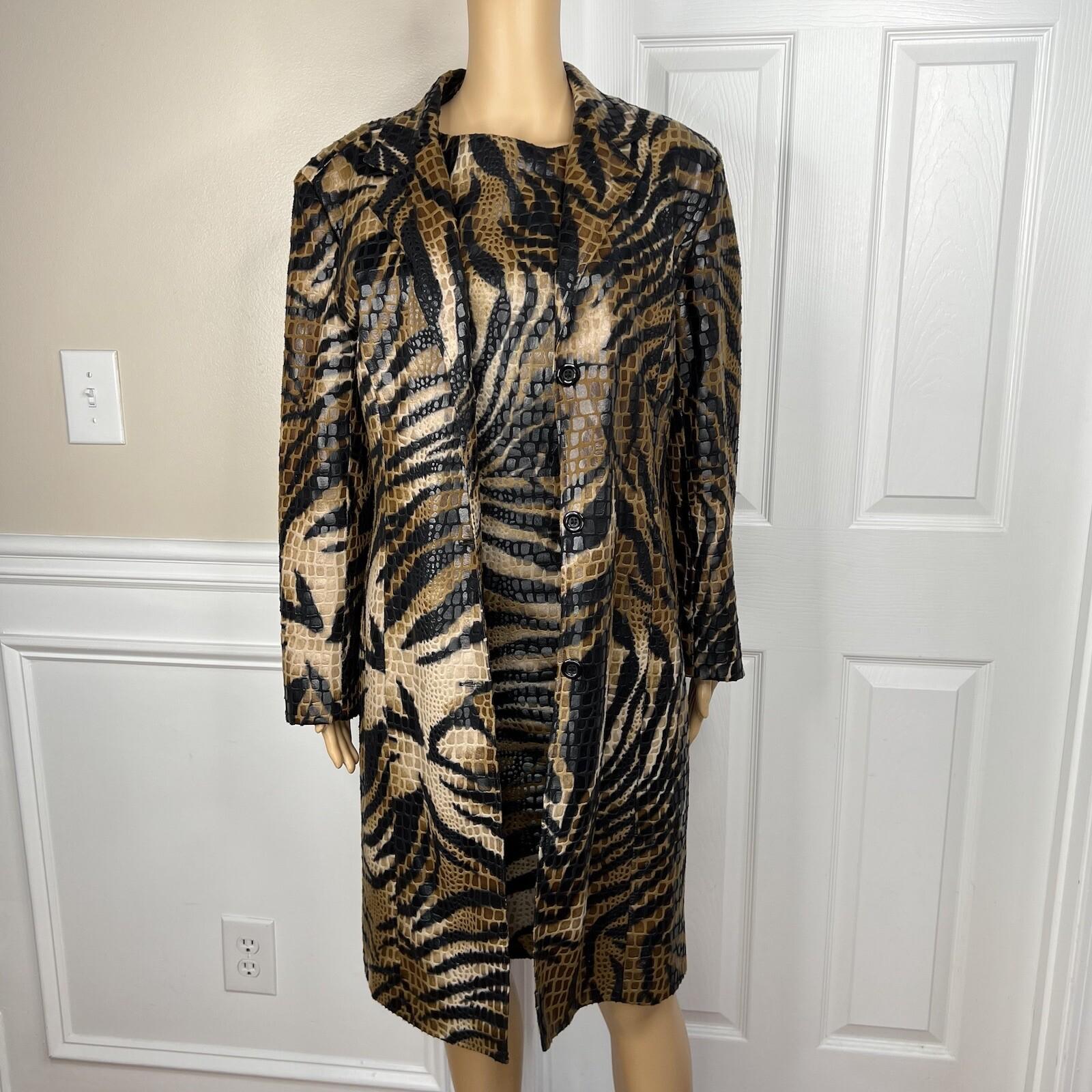 Selene Sport Women Faux Leather Dress Suit Size M Reptile Print 2PC Collarless