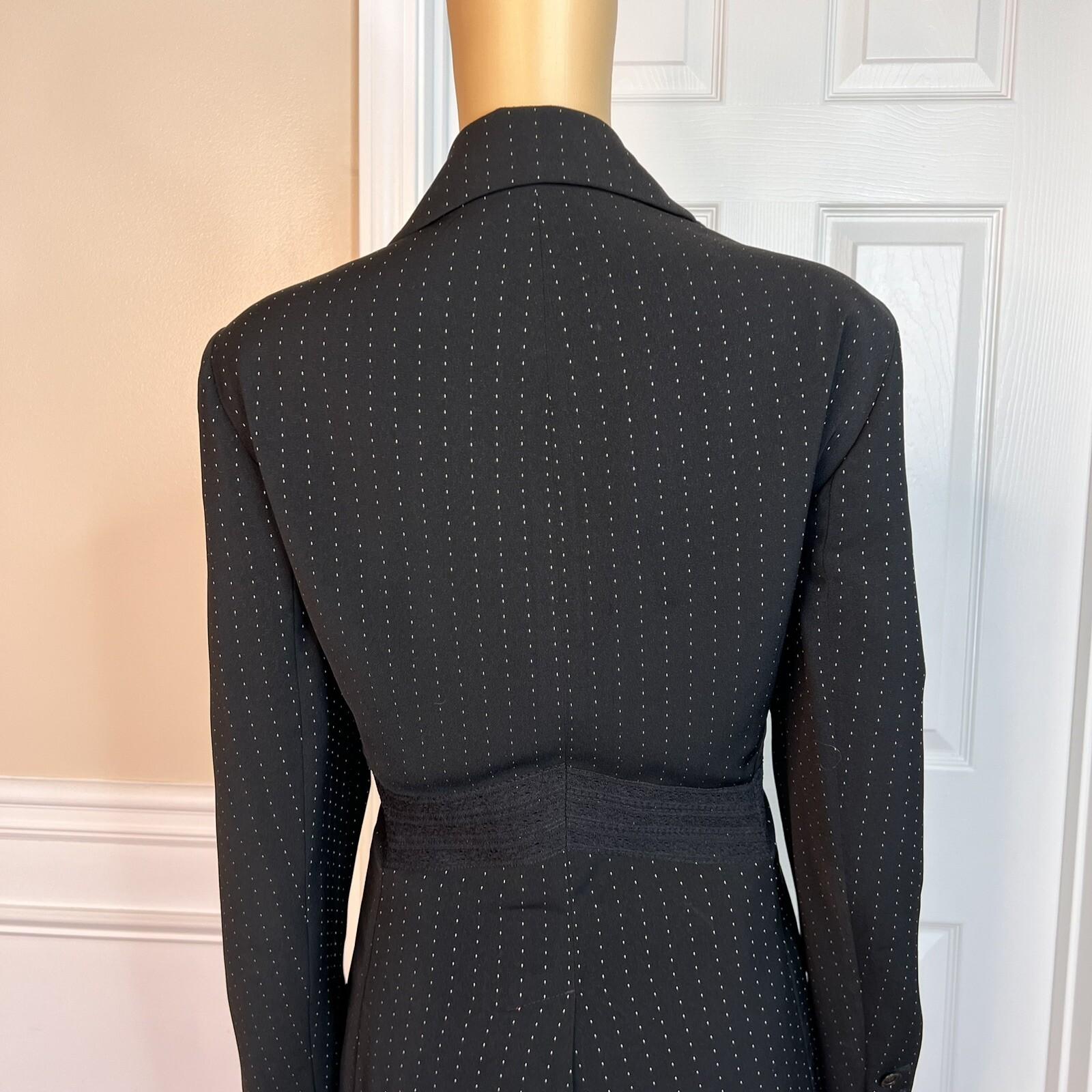 Larry Levine Polyester Rayon Skirt Suit Size 10  Black Lined Pleated Career 2PC