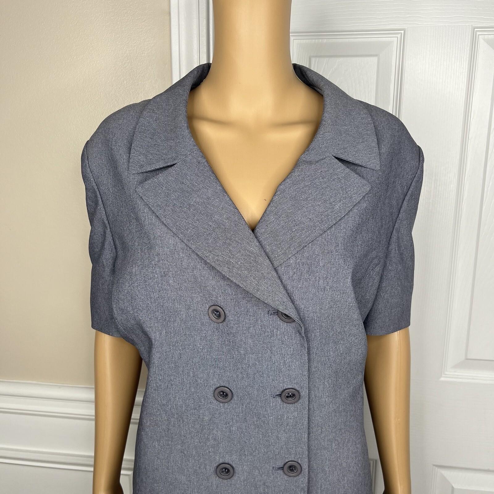 Le Suit Polyester Skirt Suit Size 18 Gray Double Breasted Short Sleeves 2PC