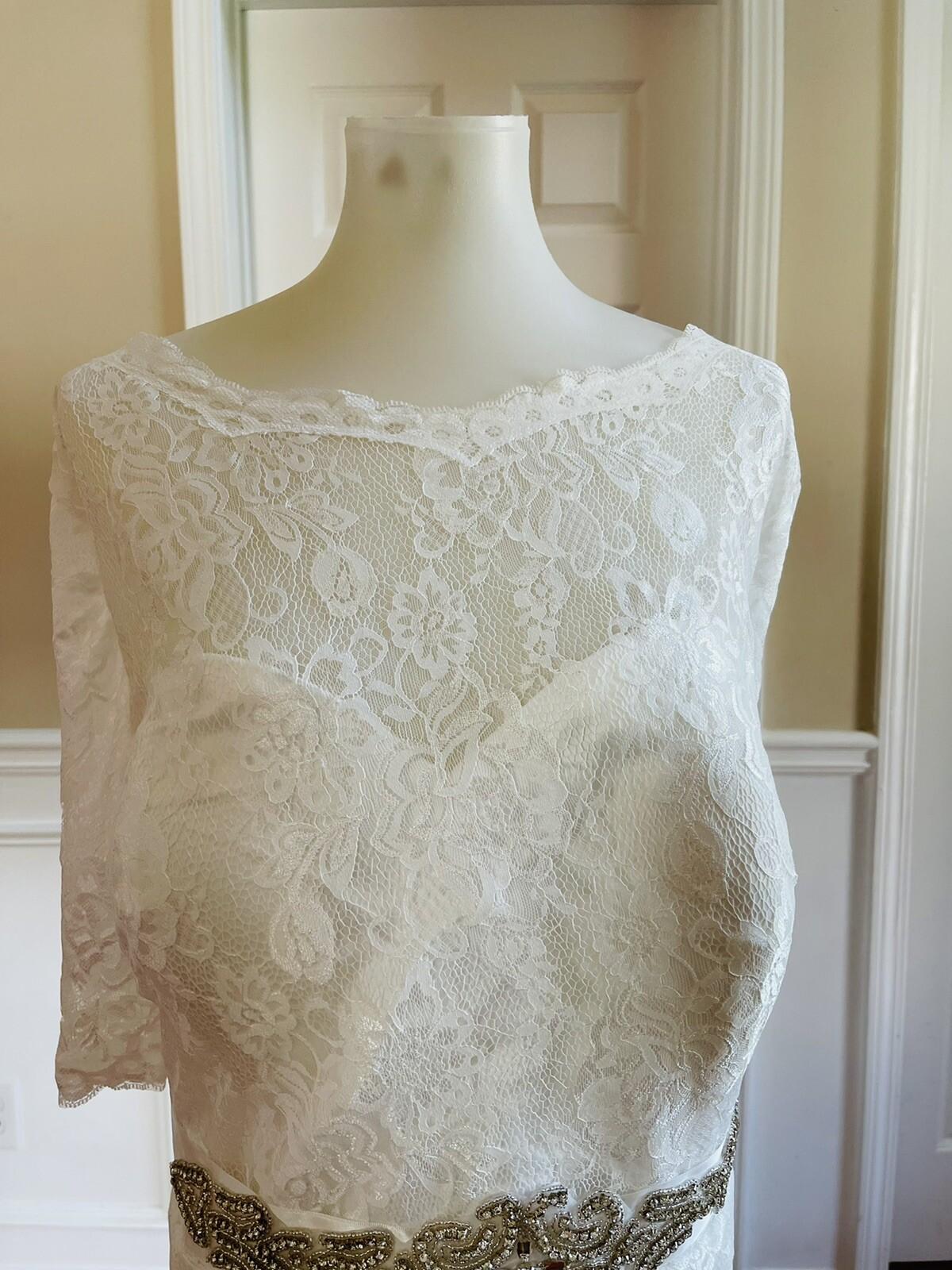 New BRIDES White Elegant Belted Beaded Lace Polyester Wedding Dress Size 24W