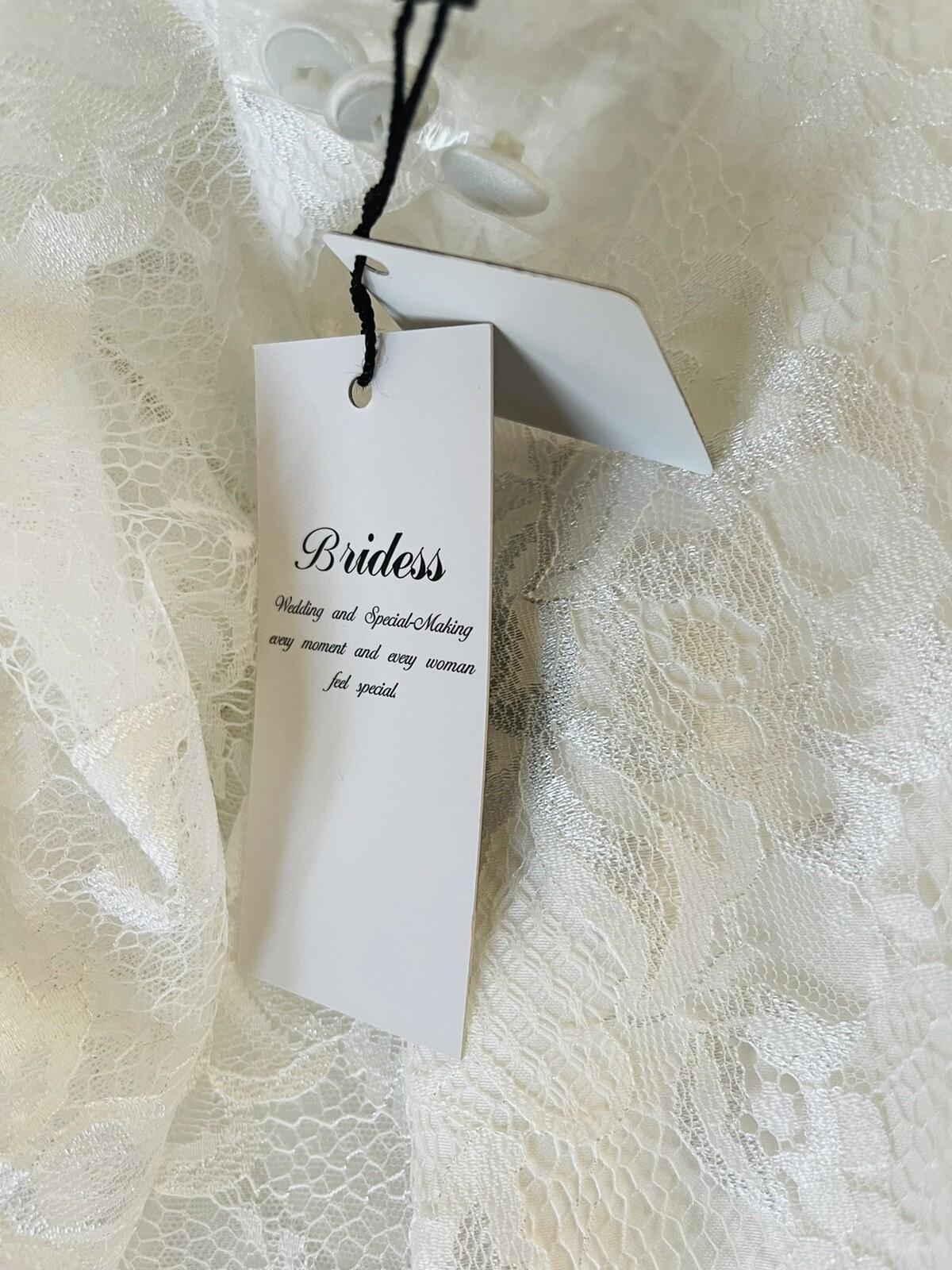 New BRIDES White Elegant Belted Beaded Lace Polyester Wedding Dress Size 24W