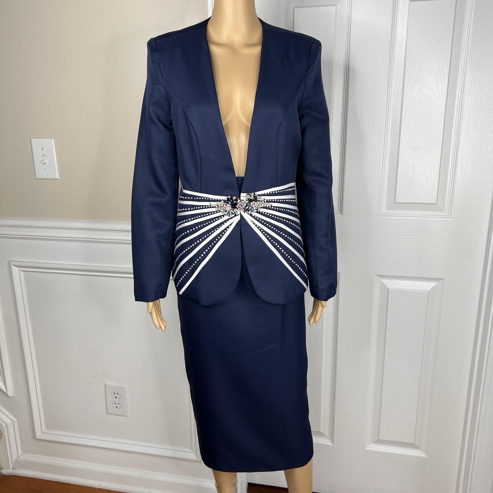 Diana Polyester Skirt Suit Size 10 Navy Blue White Lined Beaded Collarless New
