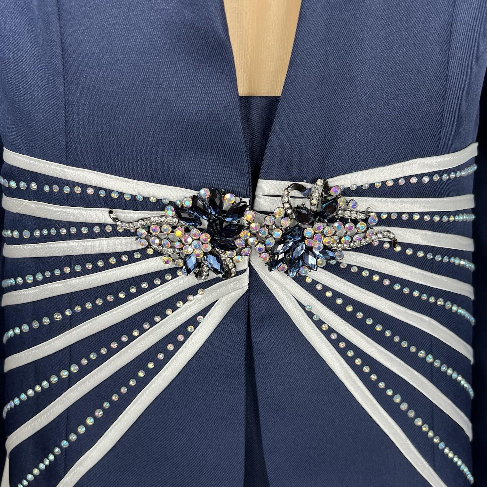 Diana Polyester Skirt Suit Size 10 Navy Blue White Lined Beaded Collarless New