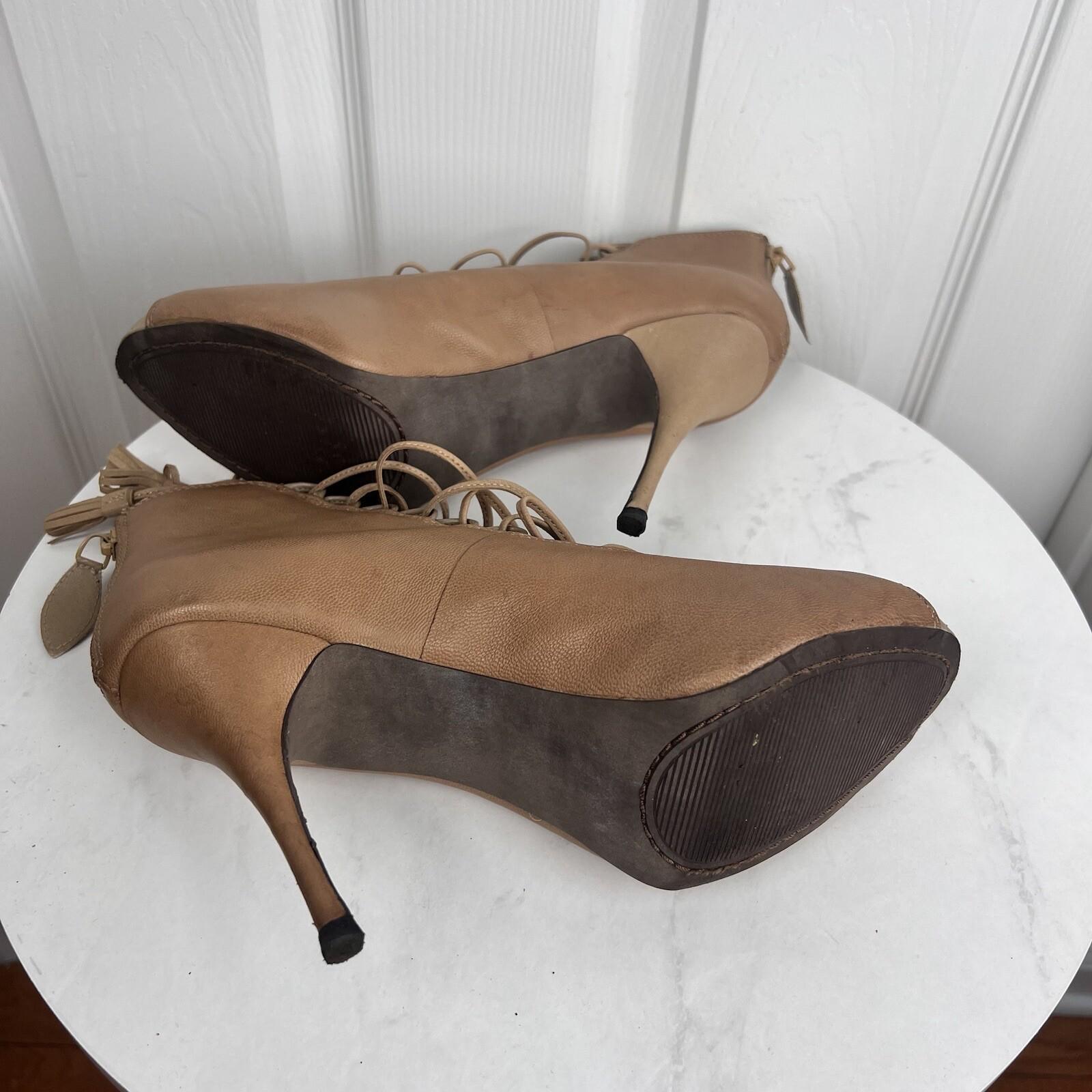 STEVE MADDEN Rebecka Lace Up Taupe Leather Peep Toes Shoes Booties Size 10