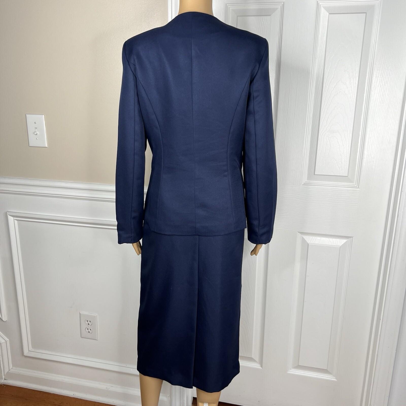 Diana Polyester Skirt Suit Size 10 Navy Blue White Lined Beaded Collarless New