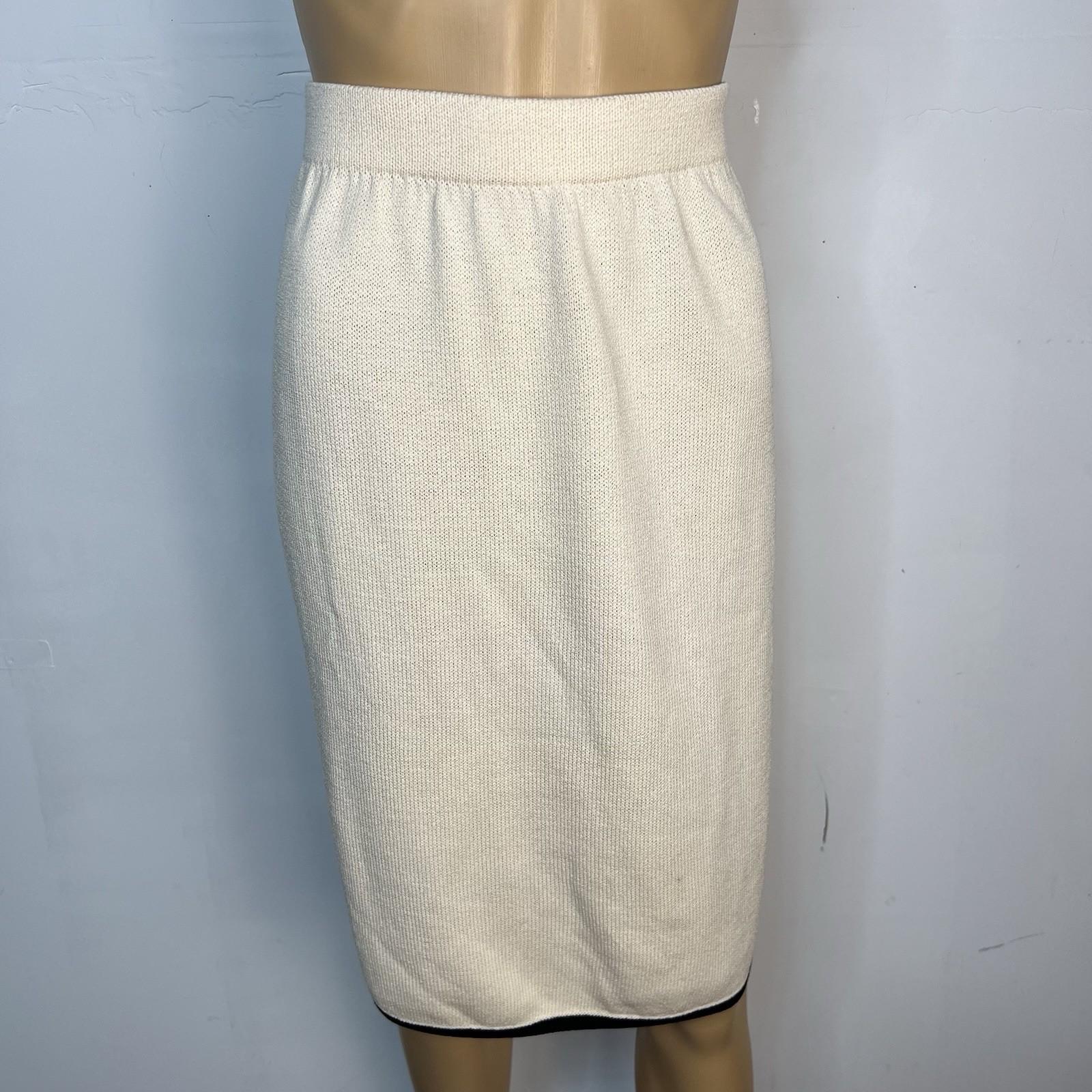 10-4385.jpg ST JOHN Collection By Marie Gray Tight Knit Stretch Skirt 12 Off White Black