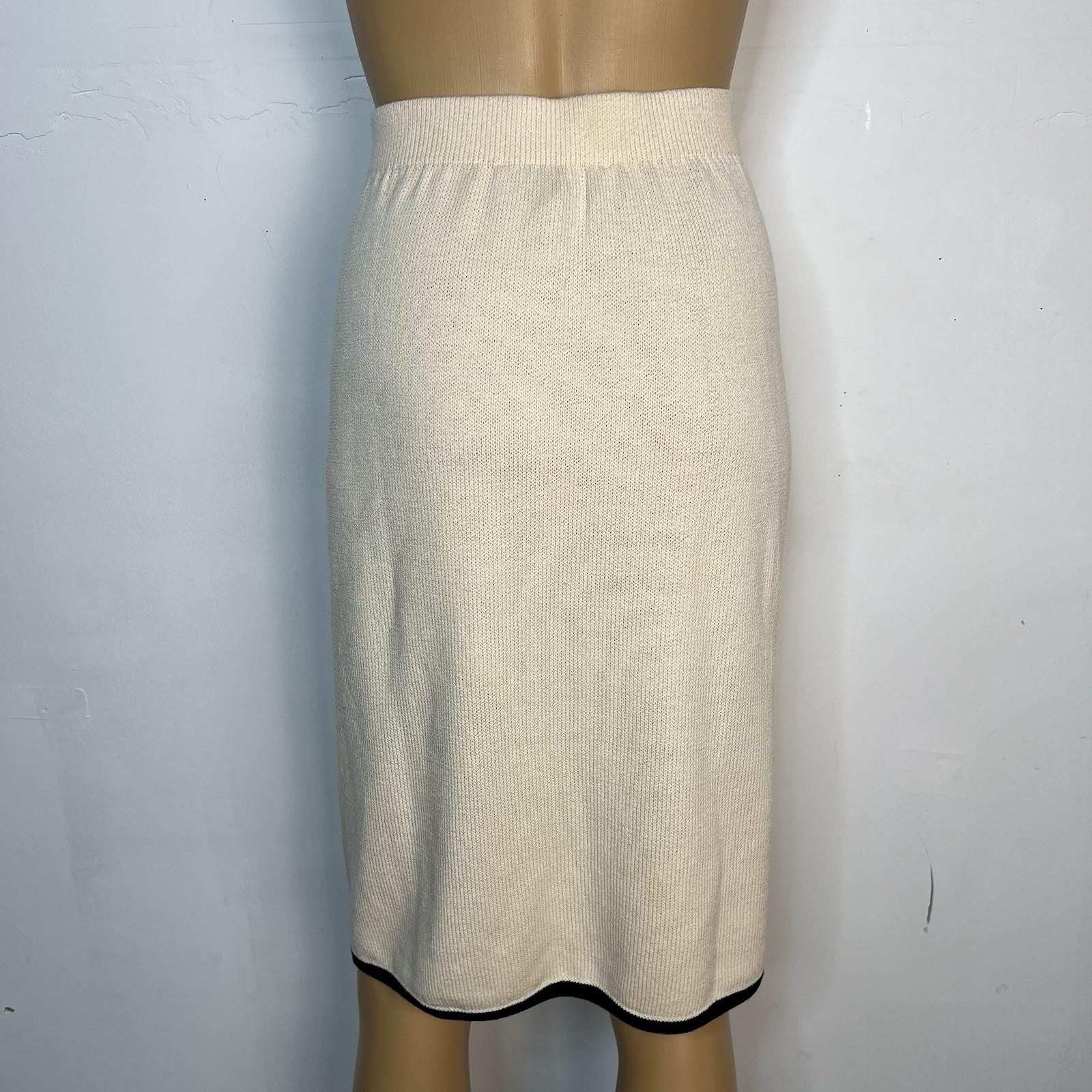 10-4387.jpg ST JOHN Collection By Marie Gray Tight Knit Stretch Skirt 12 Off White Black