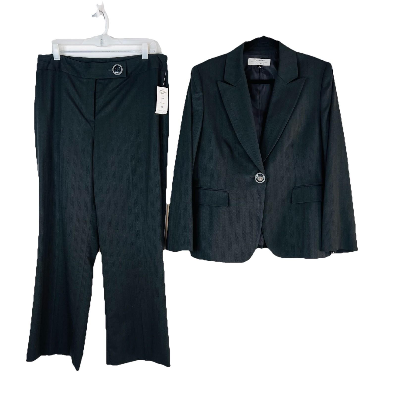 10-4390.jpg Tahari ASL Polyester Viscose Pant Suit 14P Dark Gray Peak Striped Collar 2PC New