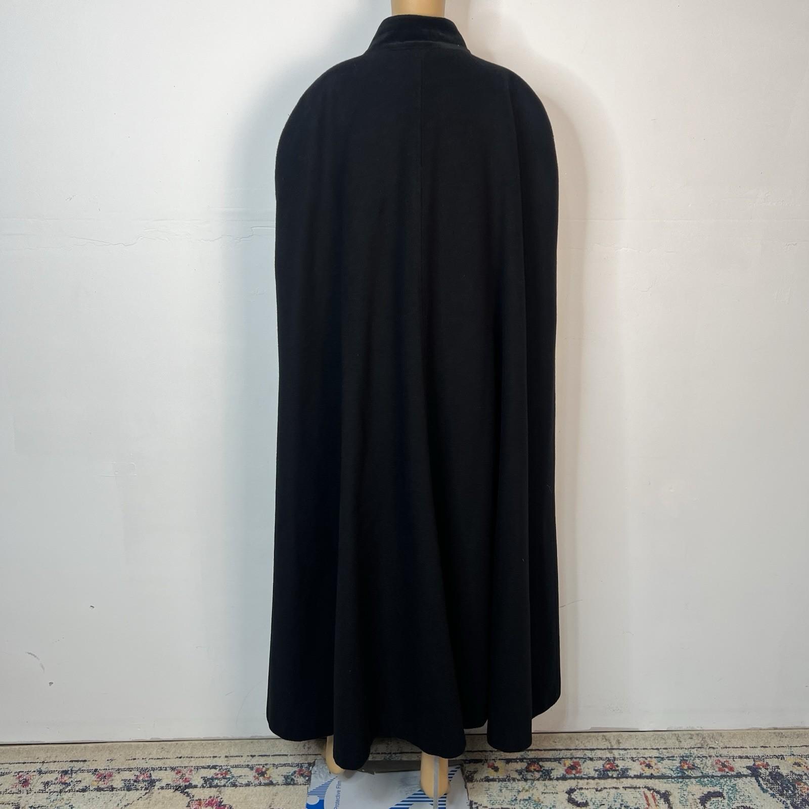 Vintage 1980s Alorna Black  Wool Cape Maxi Length Cloak One Size Mob Wife