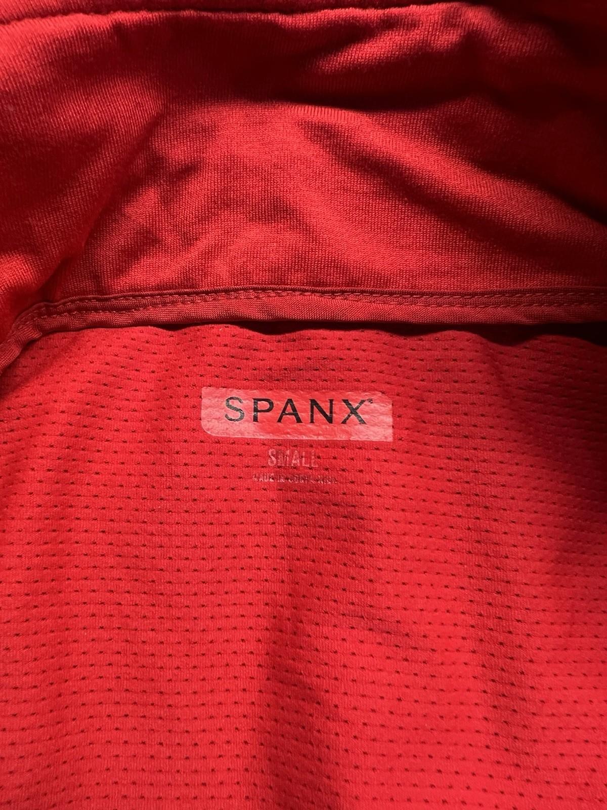 Spanx Active Slimming Contour Jacket S Red Mock Neck thumbholes anchor sleeves