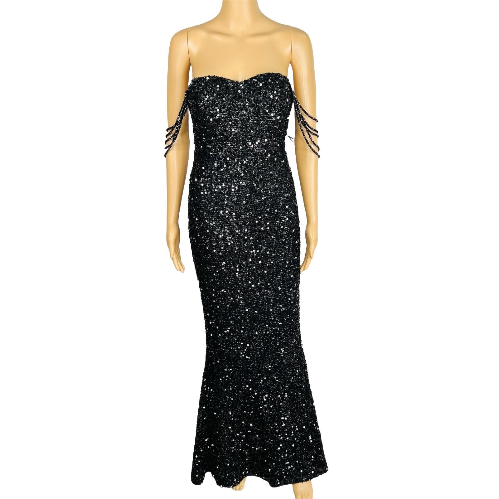 10-4469.jpg Love & Lemonade Sequin Evening Gown Size S Black Beaded Strapless Stretch Prom