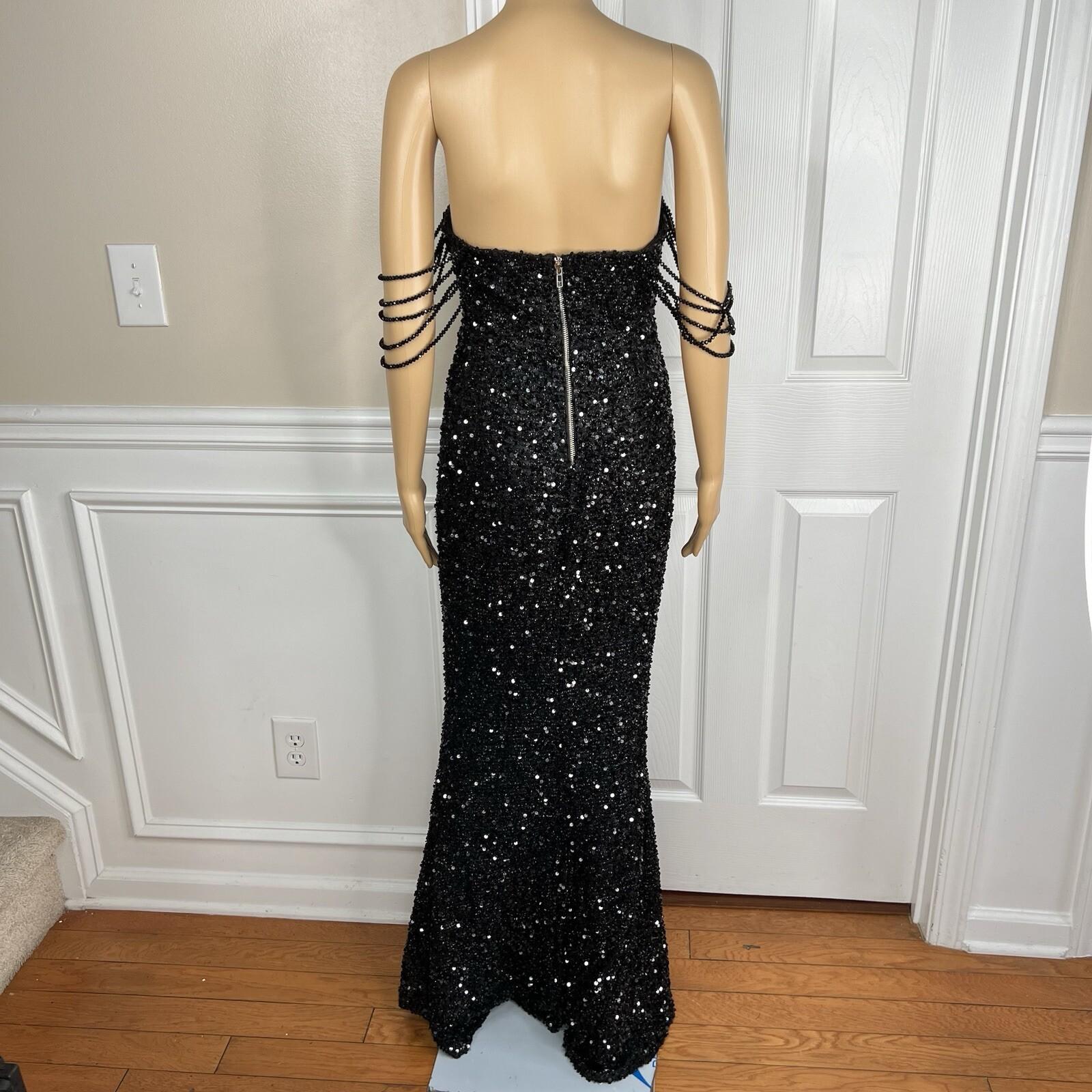 10-4475.jpg Love & Lemonade Sequin Evening Gown Size S Black Beaded Strapless Stretch Prom