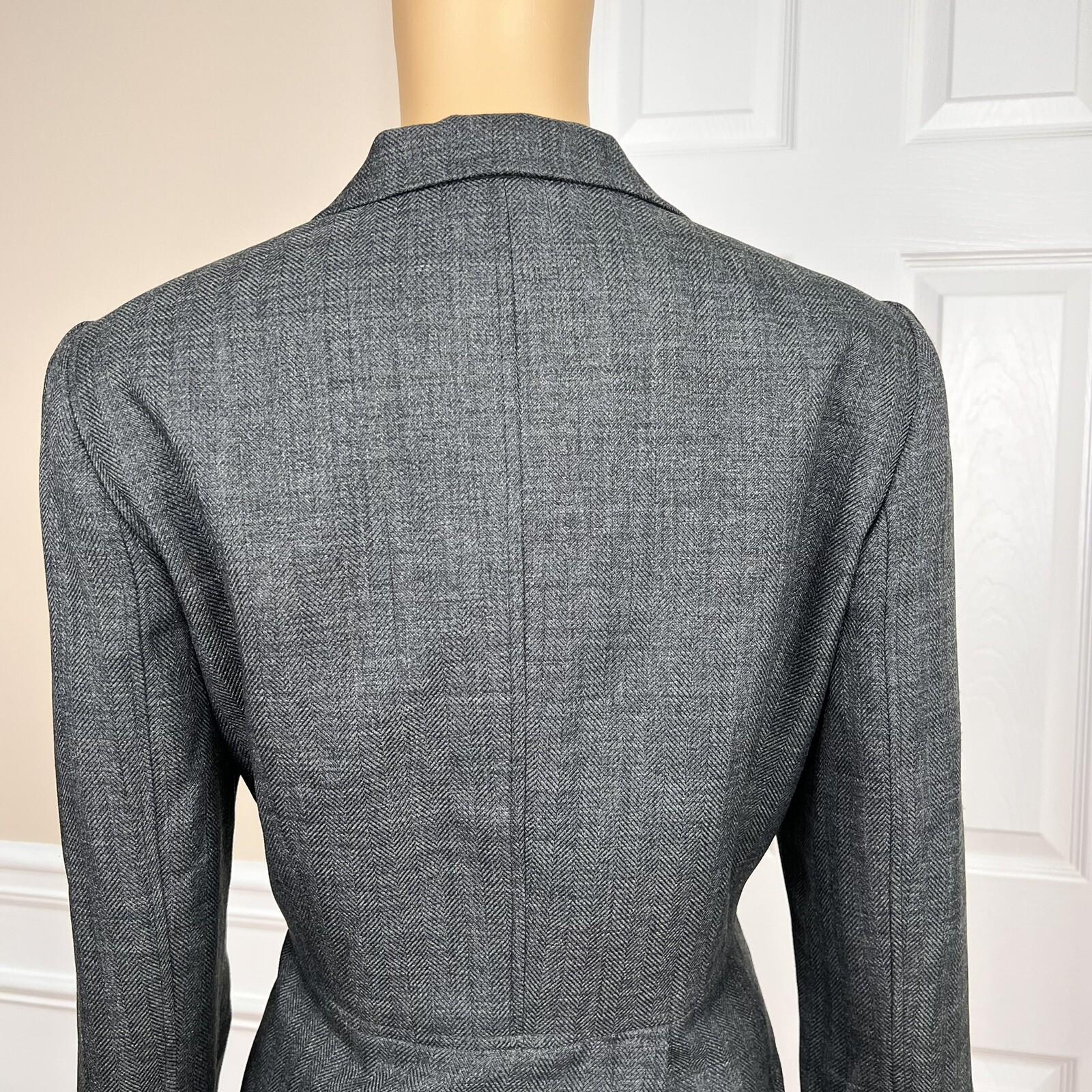 LARRY LEVINE Women 2PC Gray Polyester  Lined Notch Collar Skirt Suit Size 10
