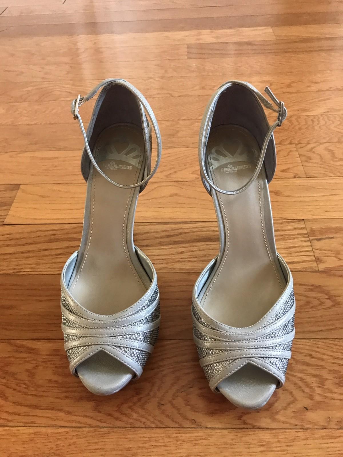 10-4649.jpg Fergalicious Shoes Size 9M Silver Shiny Platform Open Toe Ankle Strap Pumps