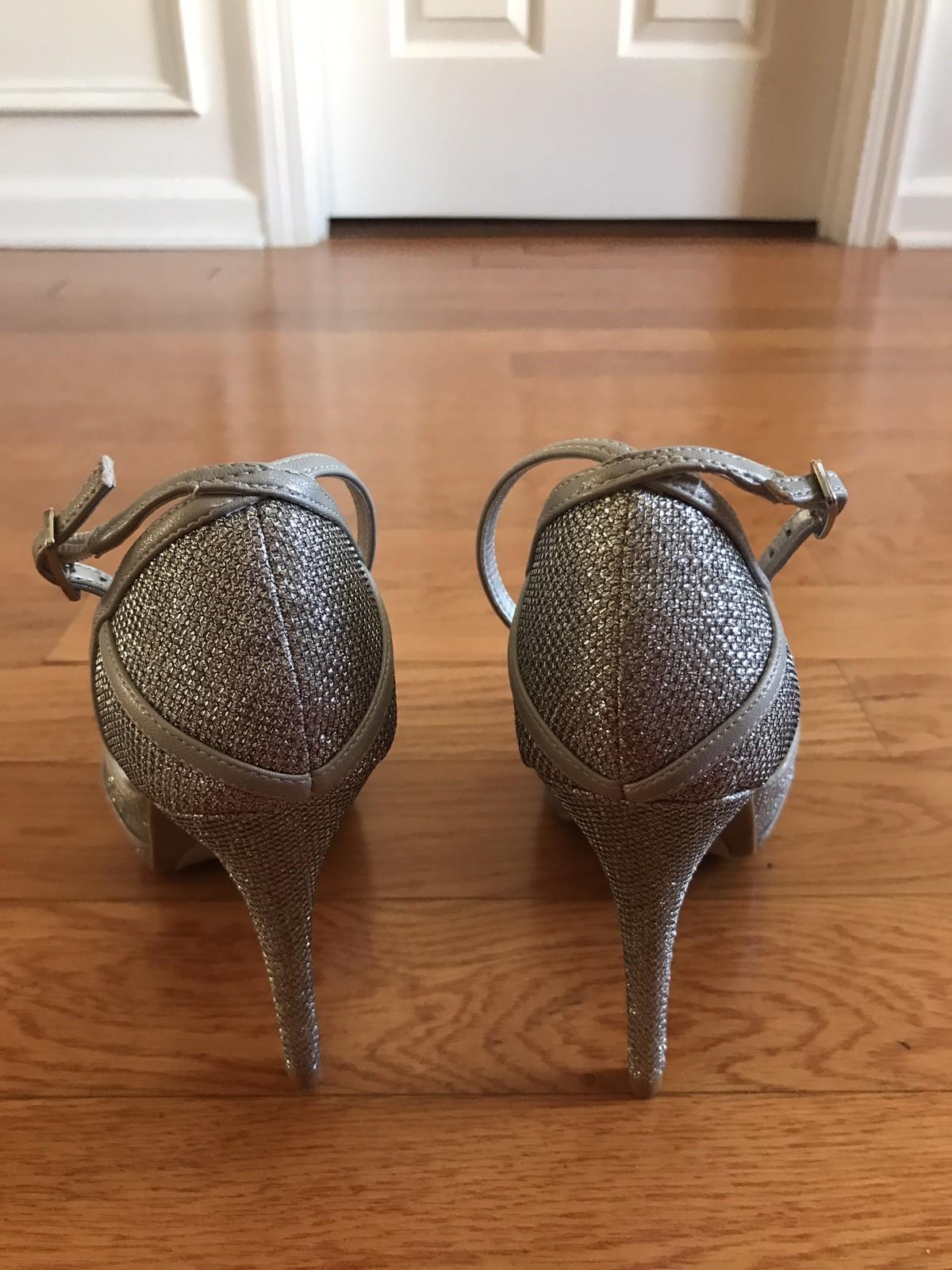 10-4652.jpg Fergalicious Shoes Size 9M Silver Shiny Platform Open Toe Ankle Strap Pumps