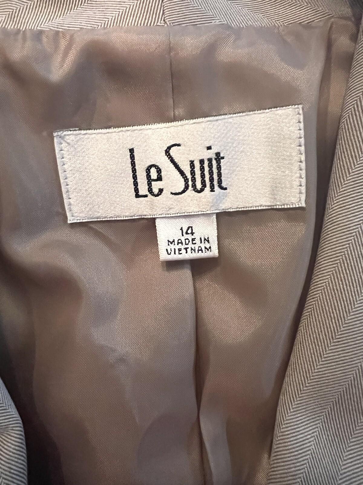 LE SUIT Women 1PC Beige Polyester Lined Shawl Collar Career Blazer Size 14