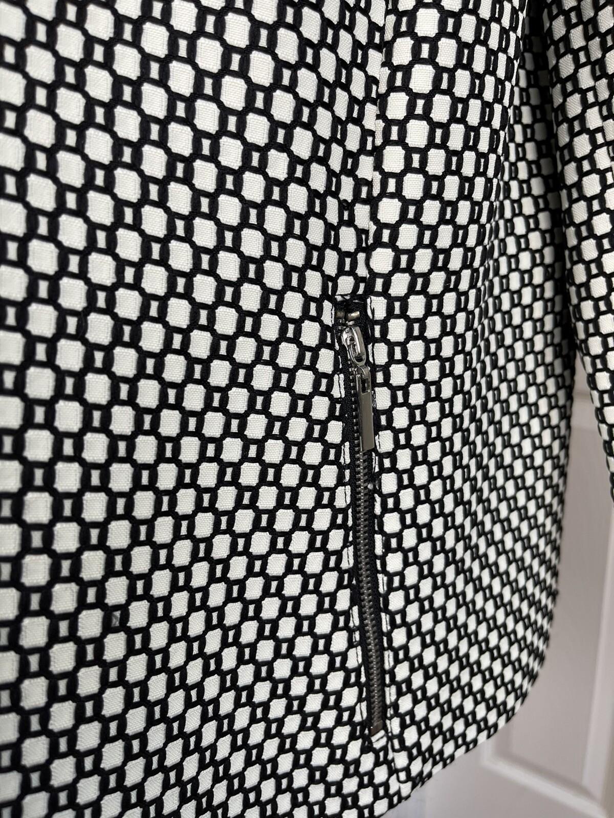 Jones Studio Polyester Blazer Suit Size 14W Black White Lined Open Front Pockets