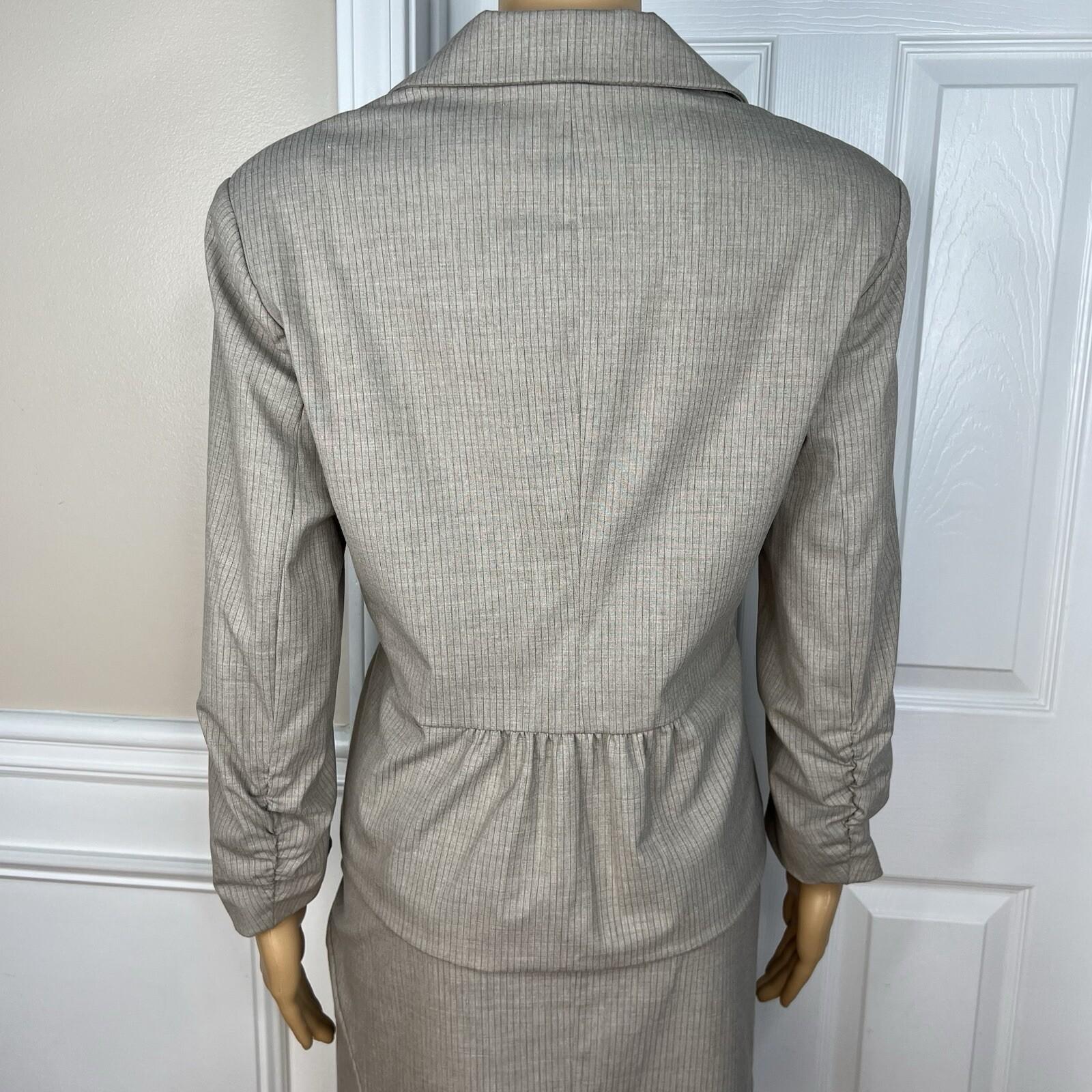 10-4943.jpg New York & Company Polyester Viscose Spandex Skirt 12 Suit 14 Sand Striped 2PC